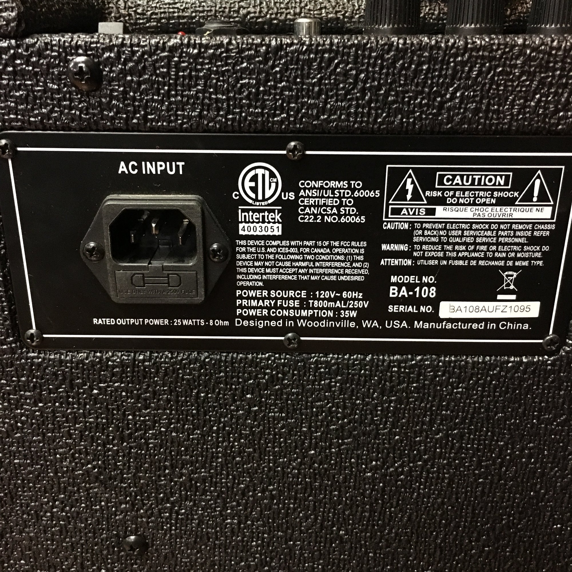 Ampeg BA-108 Bass Combo Amp