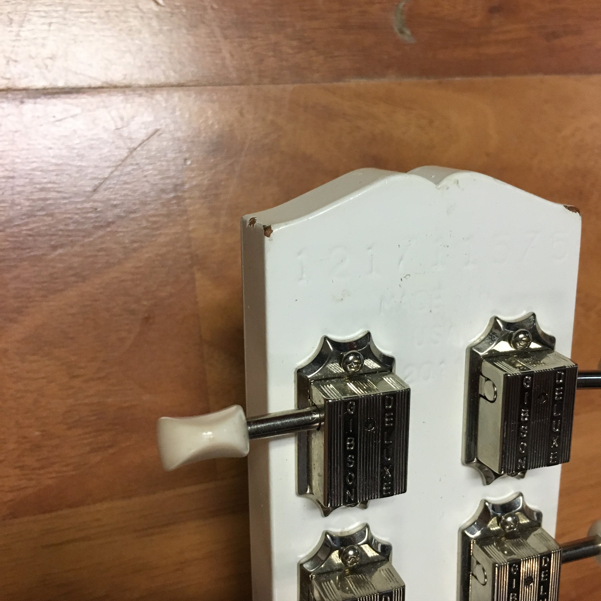 Gibson SG Melody Maker 2011