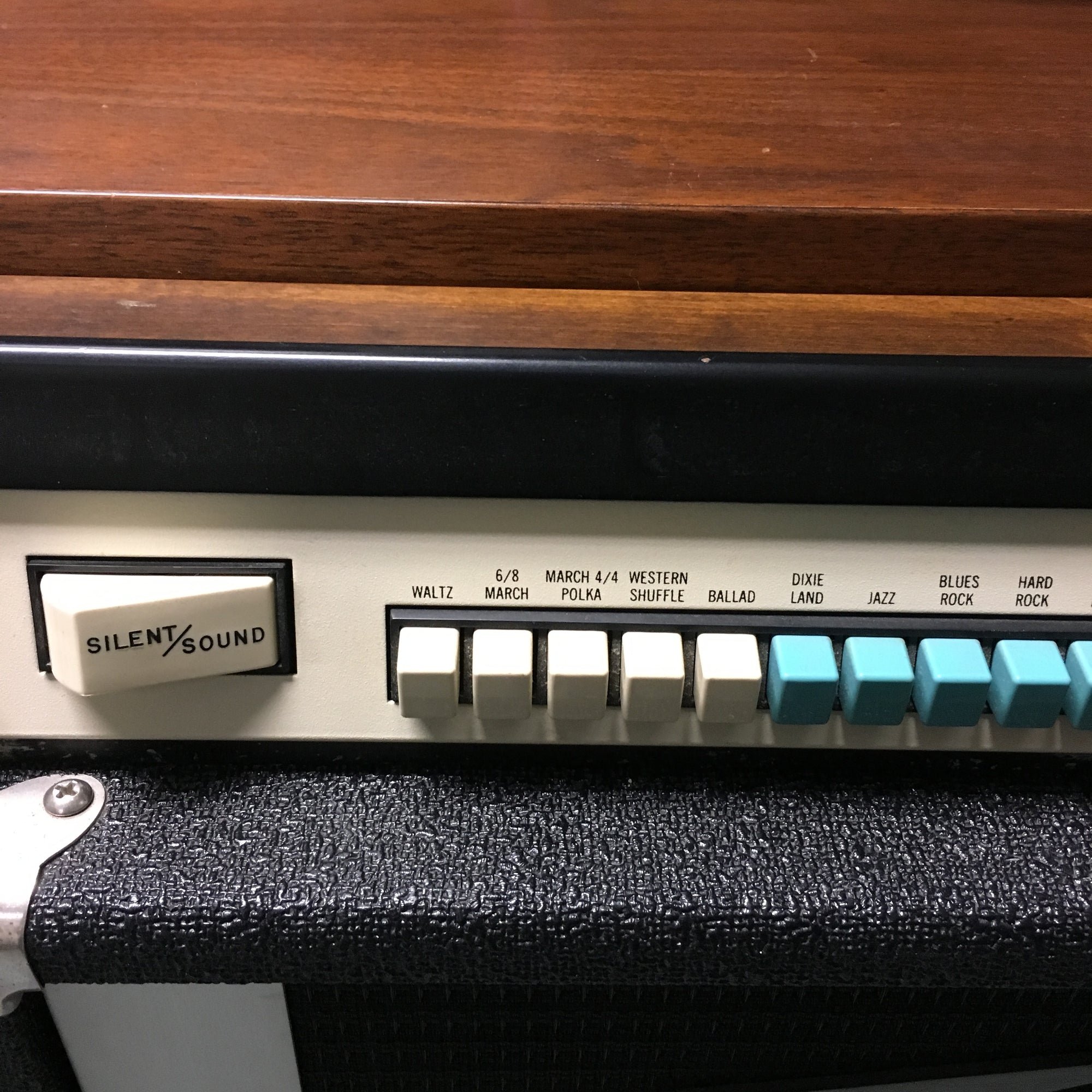 Hammond Auto-Vari Preset Rhythm Machine