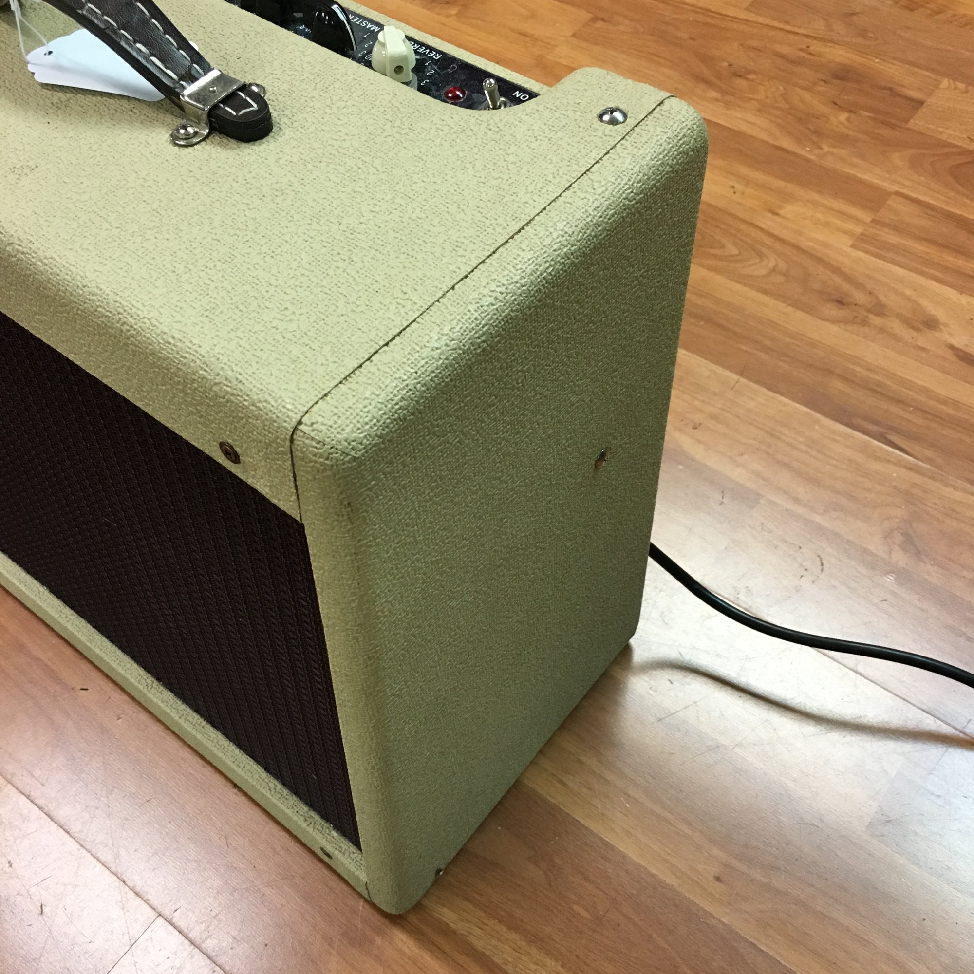 Fender Blues Junior USA Blonde All Tube Guitar Combo Amp 15 Watts