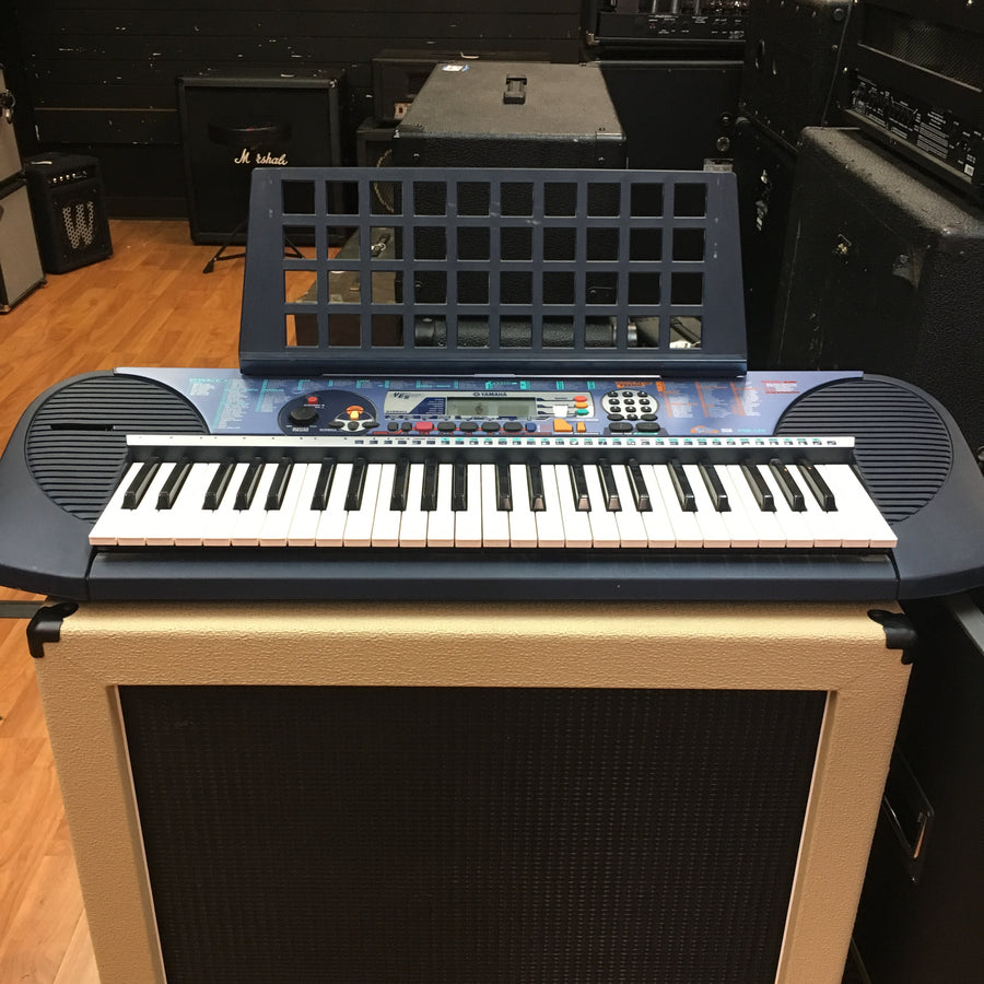 Yamaha PSR-140 Electronic Keyboard