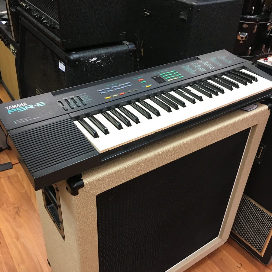 Yamah PSR-6 Electronic Keyboard