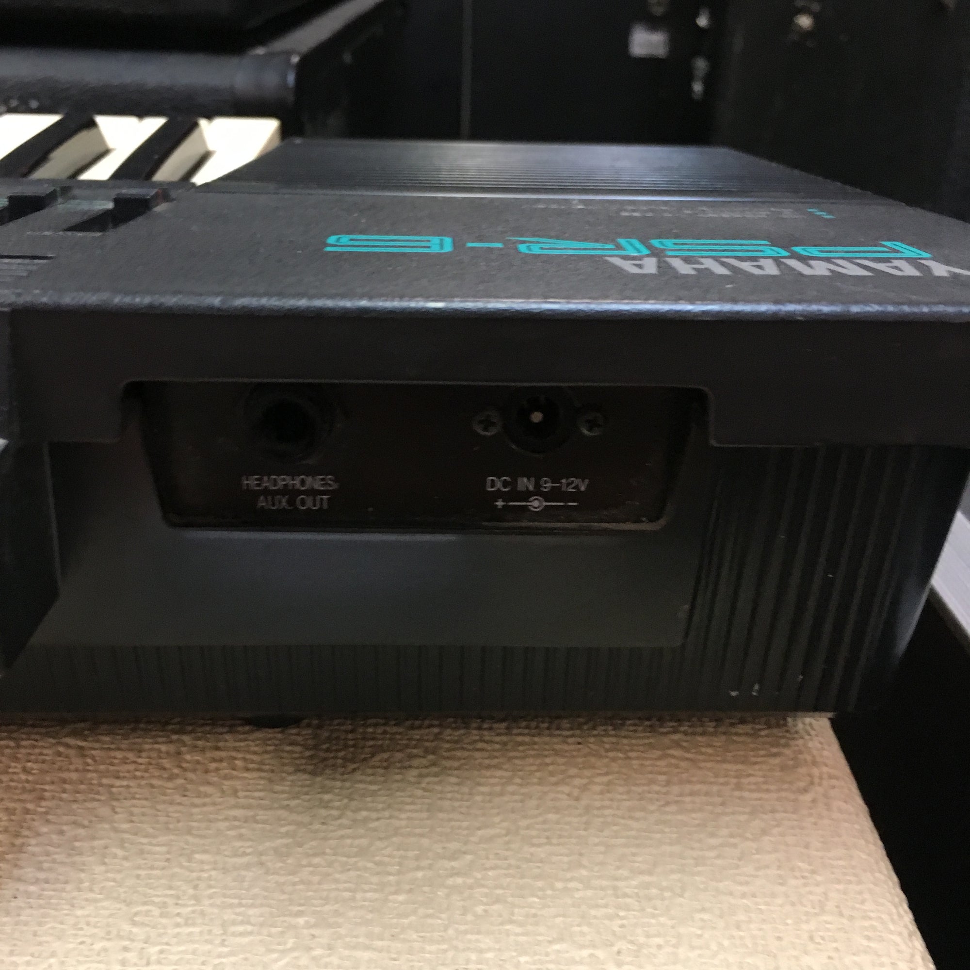 Yamah PSR-6 Electronic Keyboard