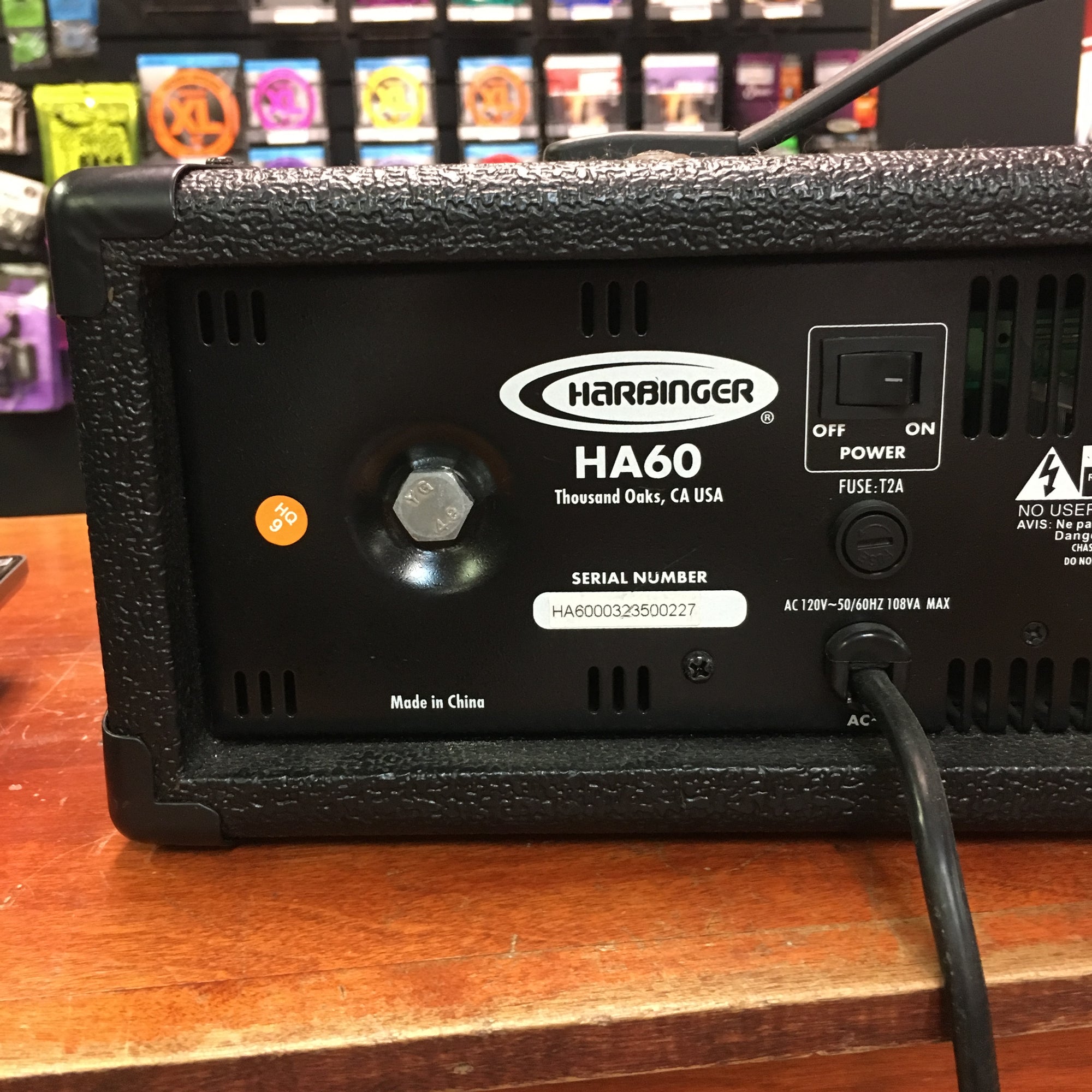 Harbinger HA60 4 Channel PA with Speakers