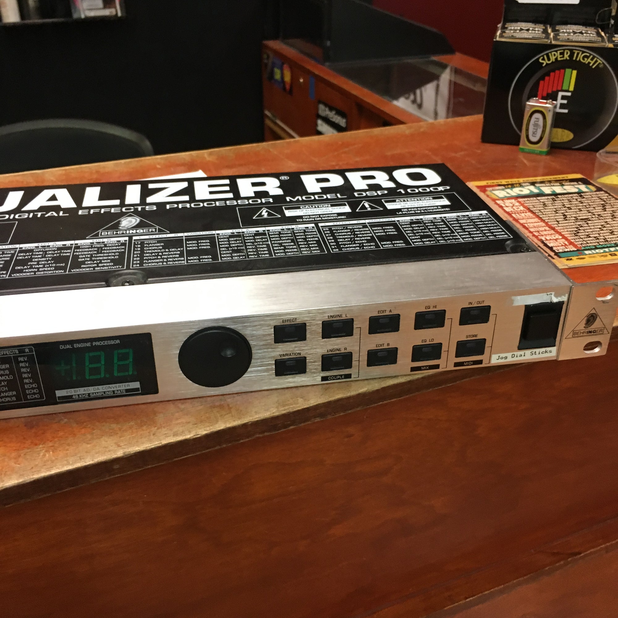 Behringer Virtualizer pro DSP1000