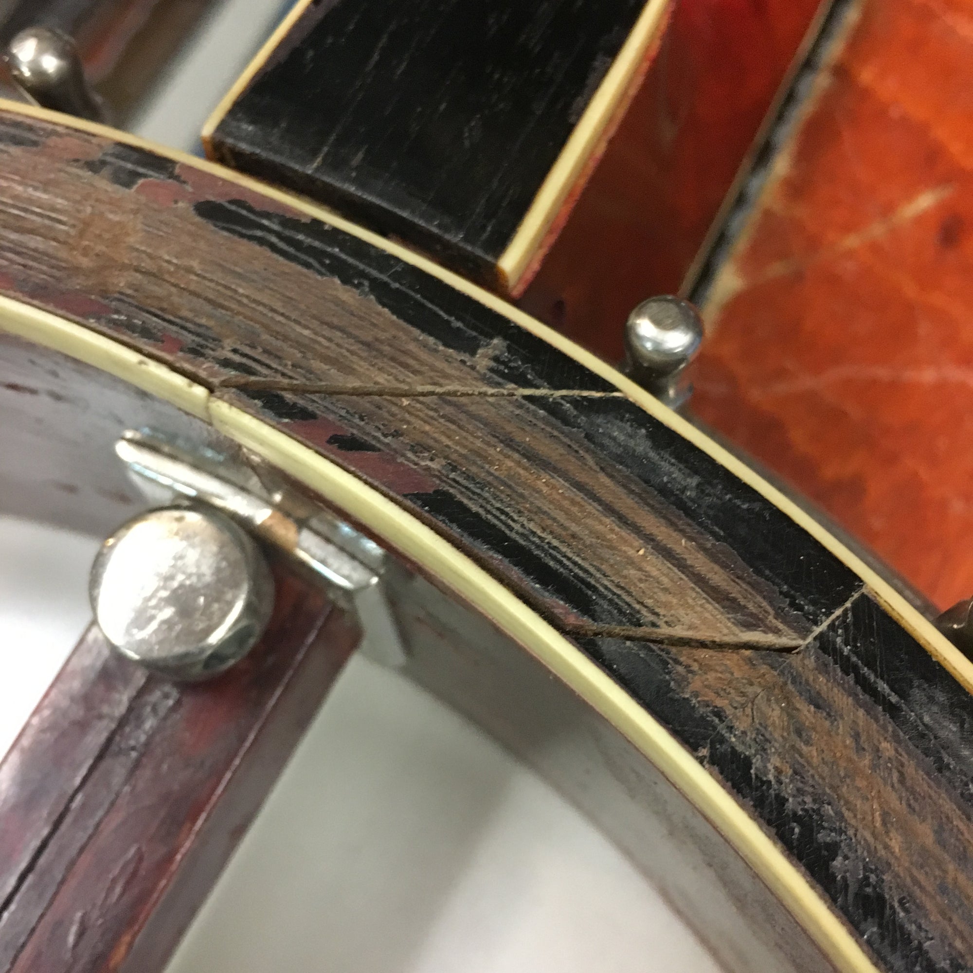 1920's Gibson Tenor Banjo with case