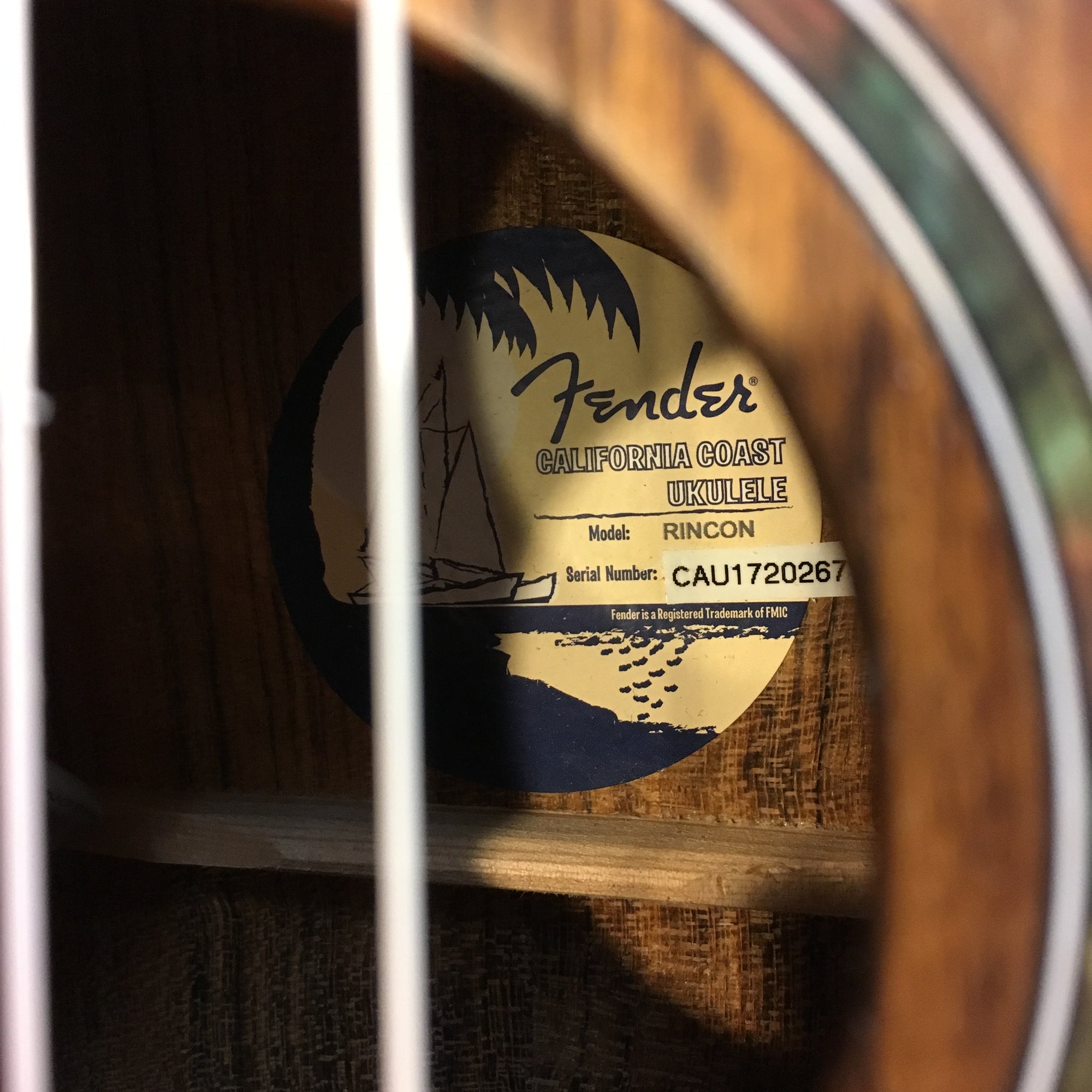 Fender California Coast Rincon Tenor Acoustic Electric Ukulele