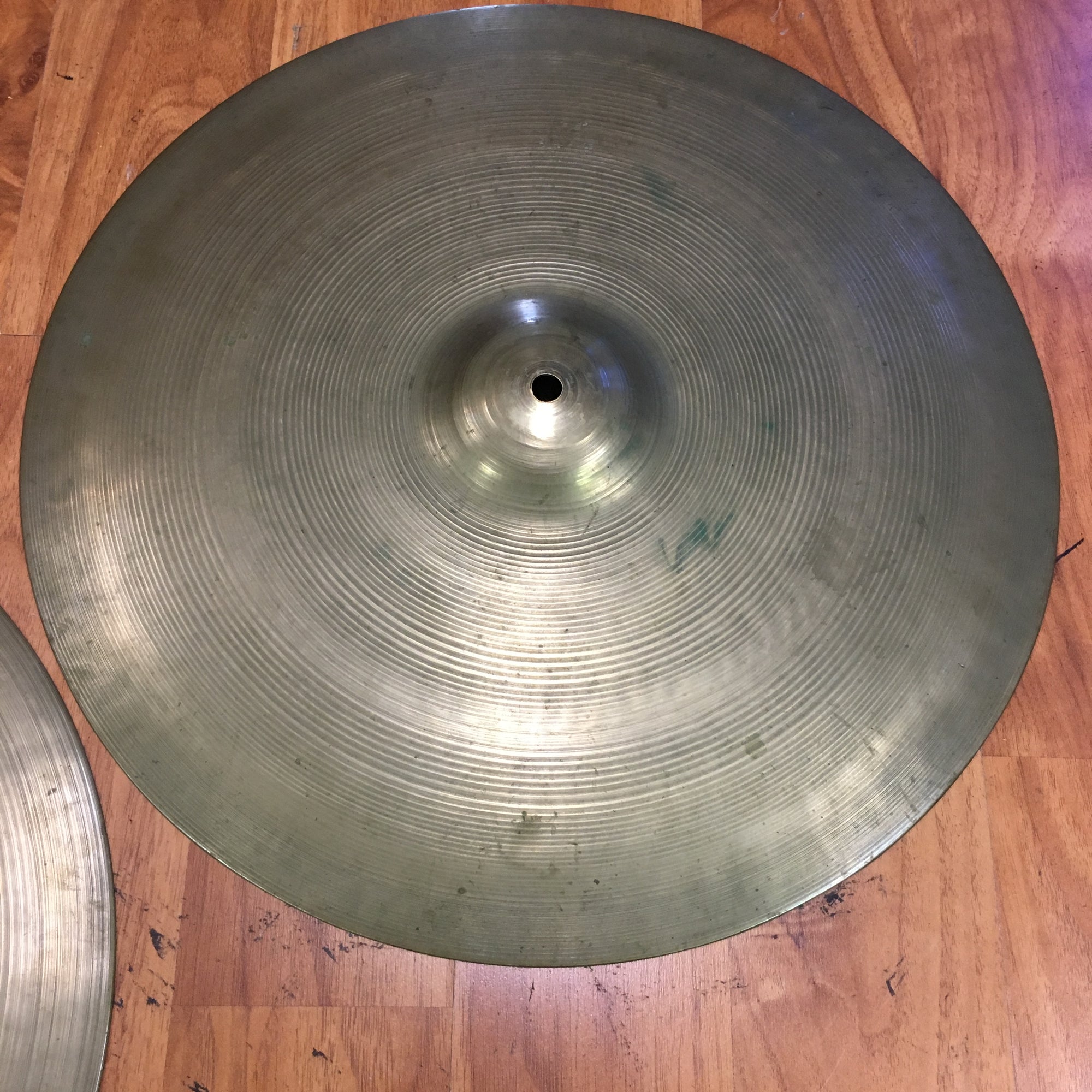 Vintage 1940s-1950s Zildjian 16in Trans Stamp Hi Hats