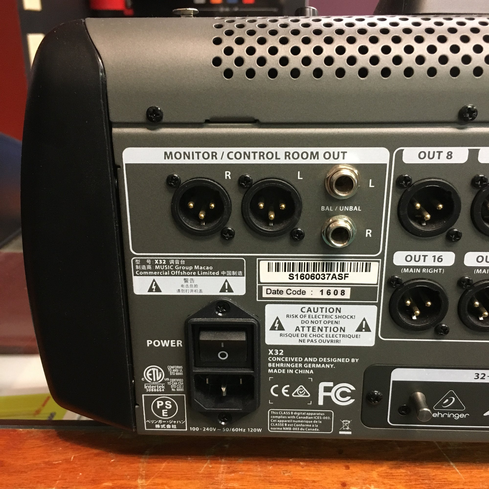 Behringer X32 Digital Mixer