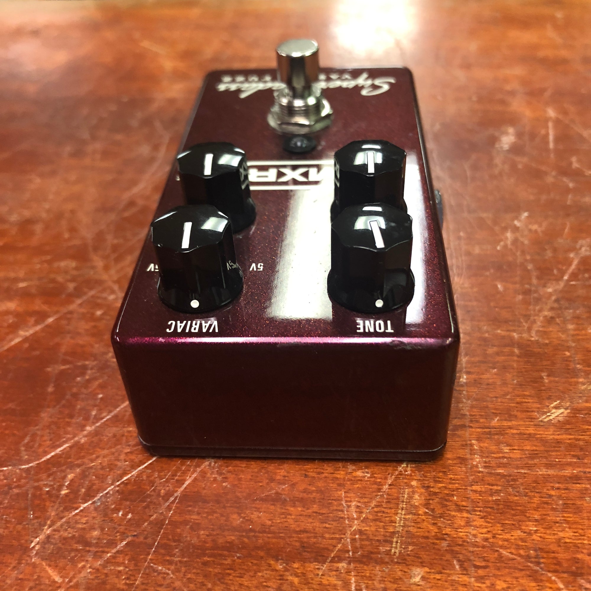 ギター MXR Super Badass Variag Fuzz MXR® SUPER BADASS® VARIAC FUZZ - Dunlop