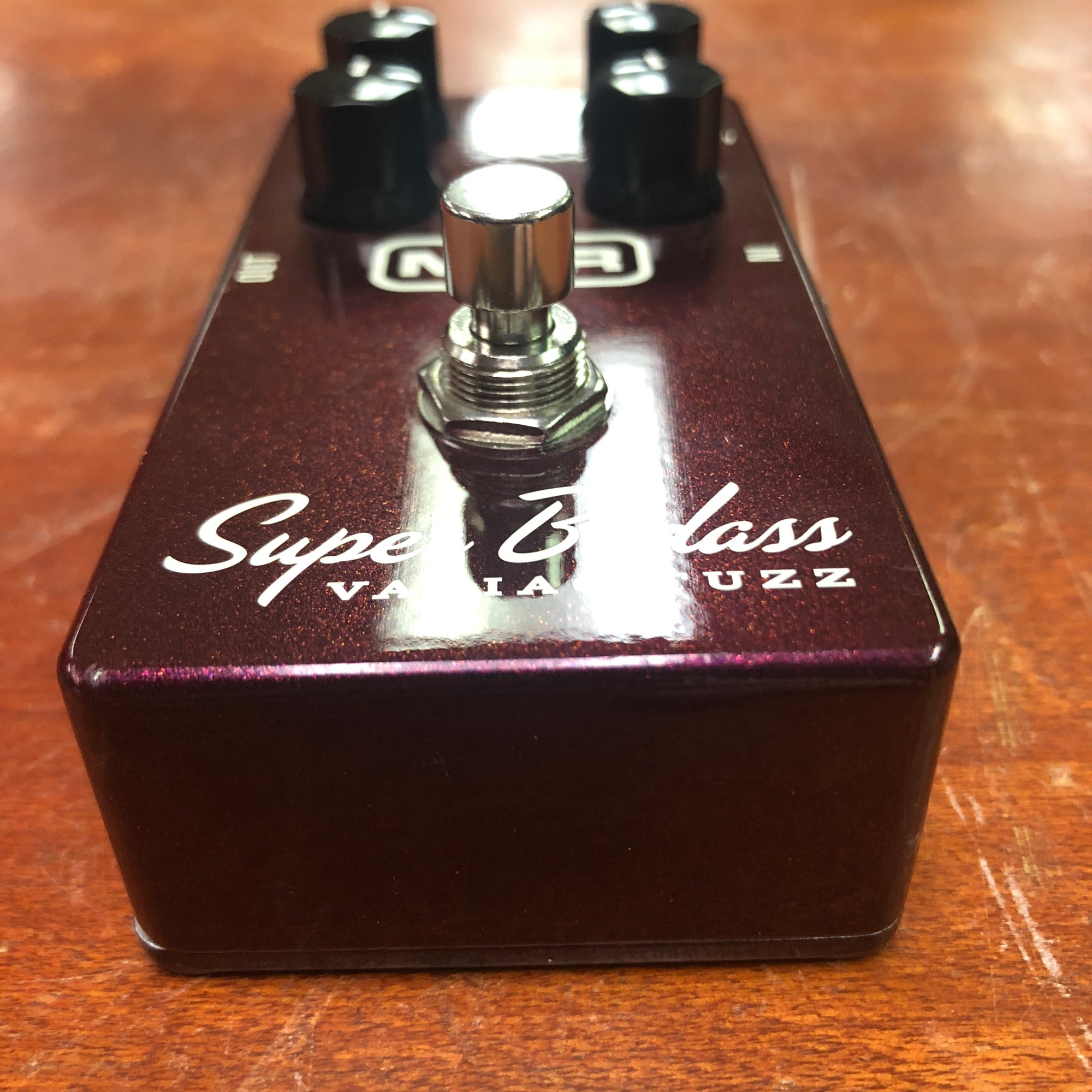 MXR Super Badass Variac Fuzz Pedal - Evolution Music