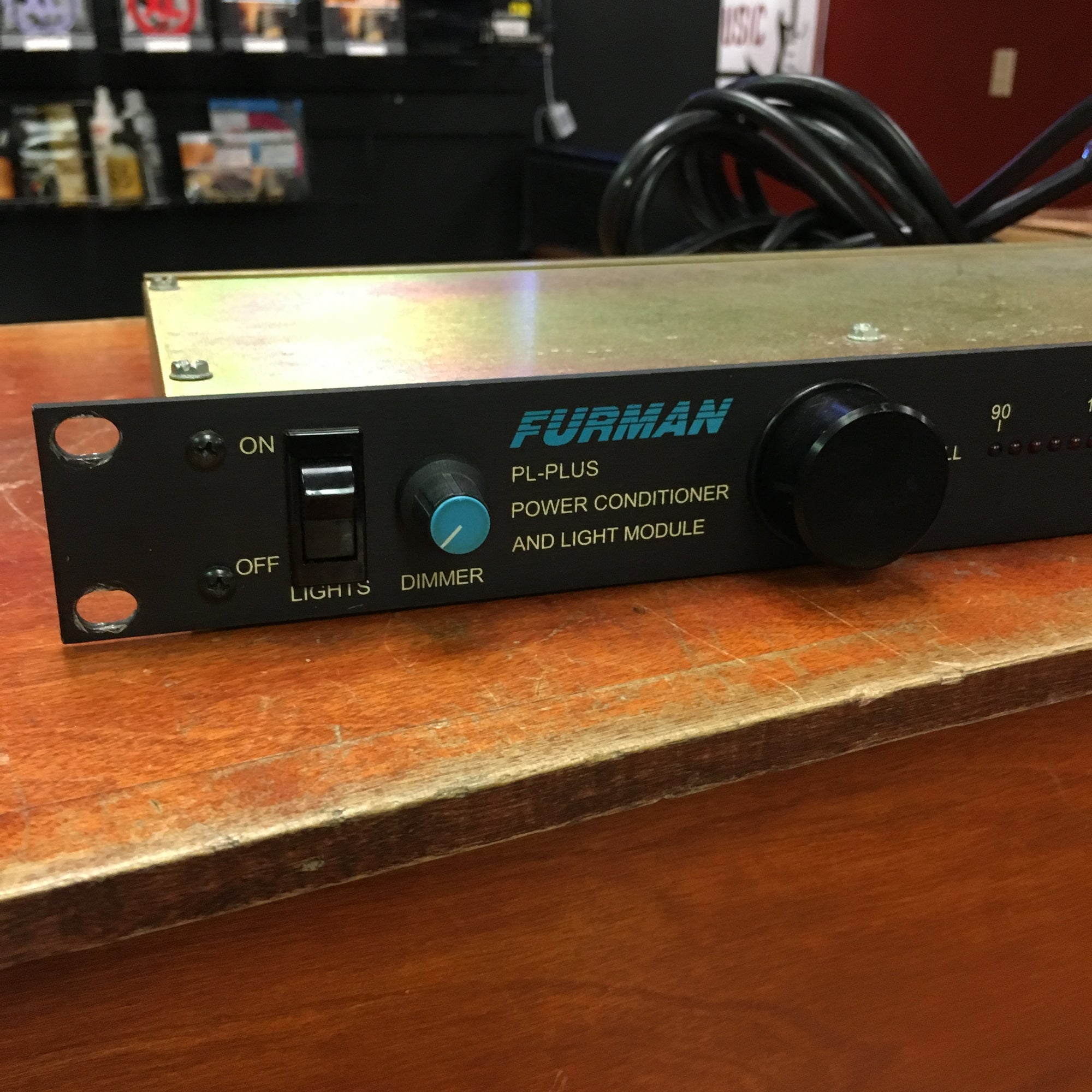 Furman PL Plus