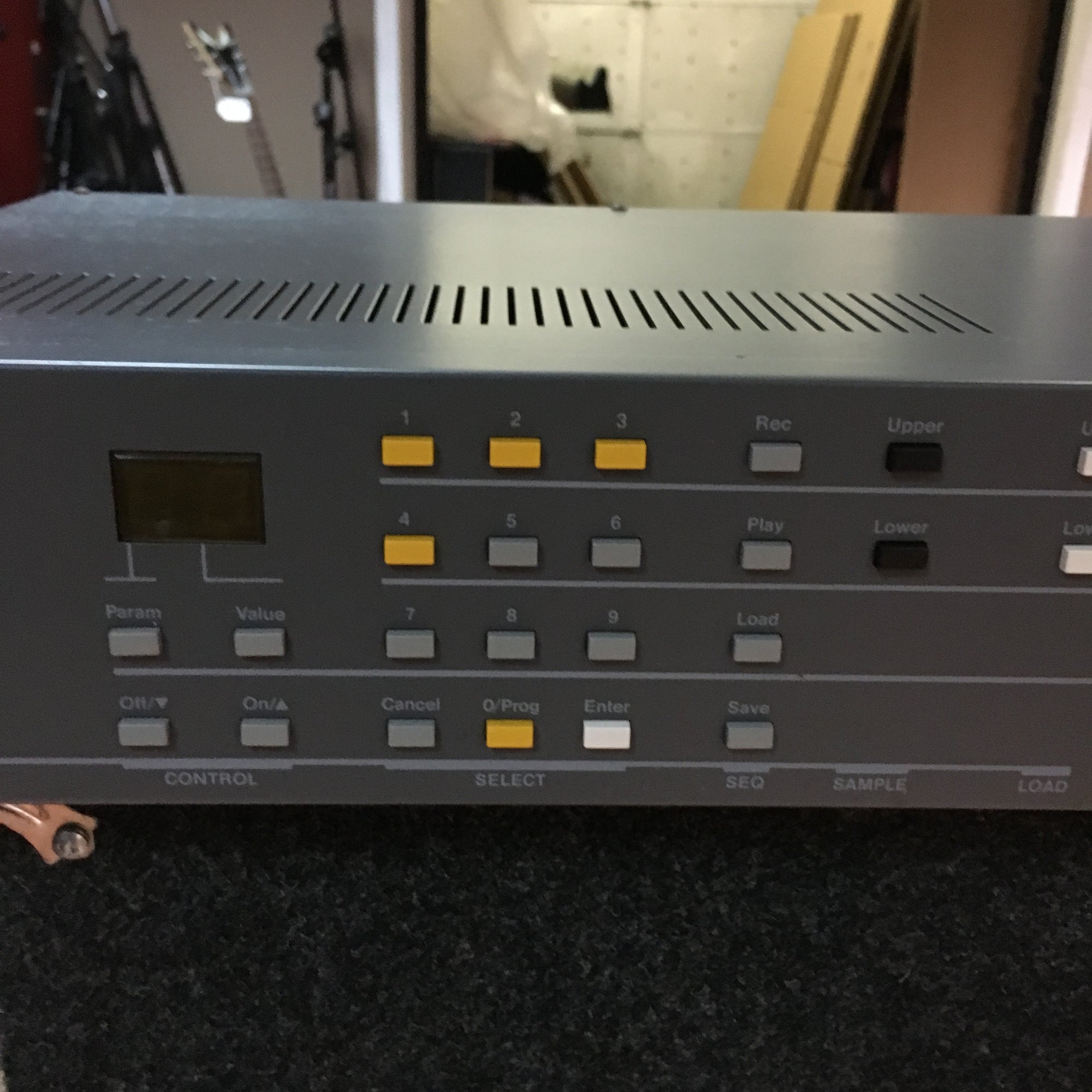 Ensoniq Mirage Rack Synth, No Disks