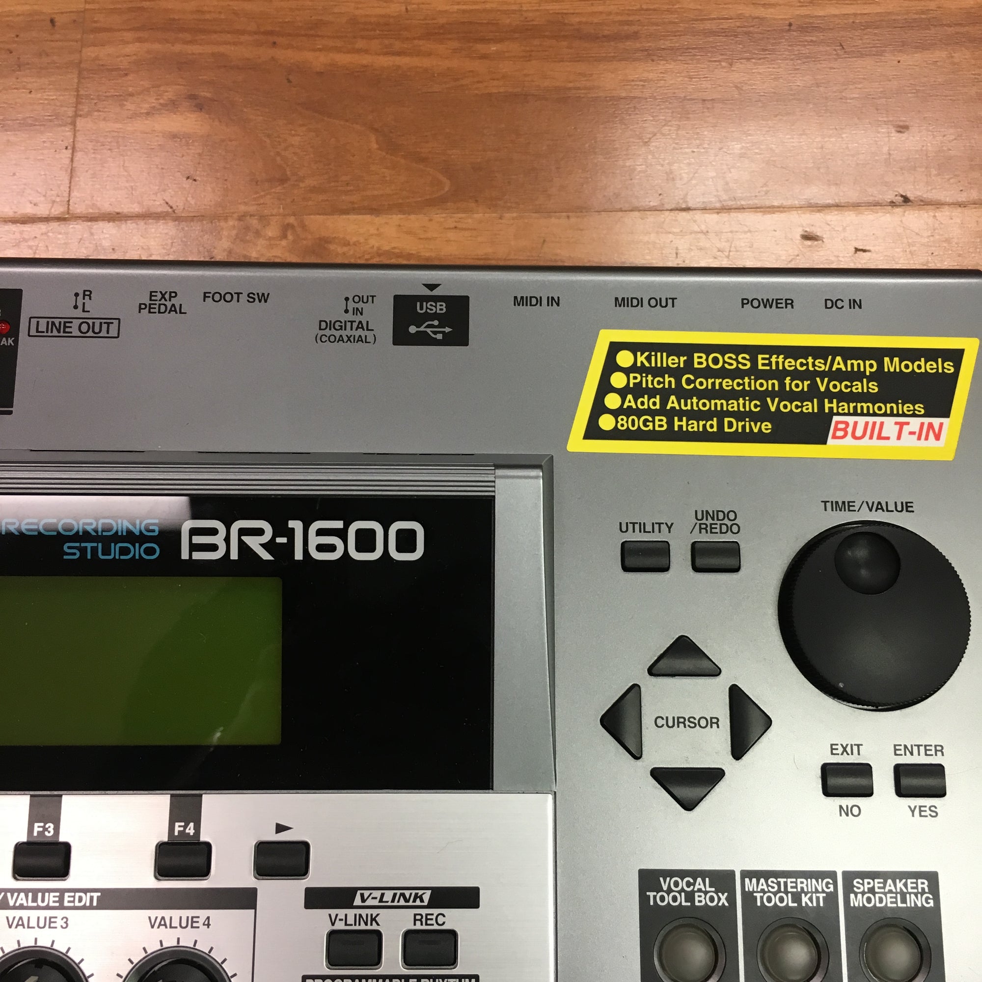 Roland BR-1600 16 Track Recorder w/ CD Burner - Evolution Music Roland BR-1600 16 Track Recorder w/ CD Burner - Evolution Music