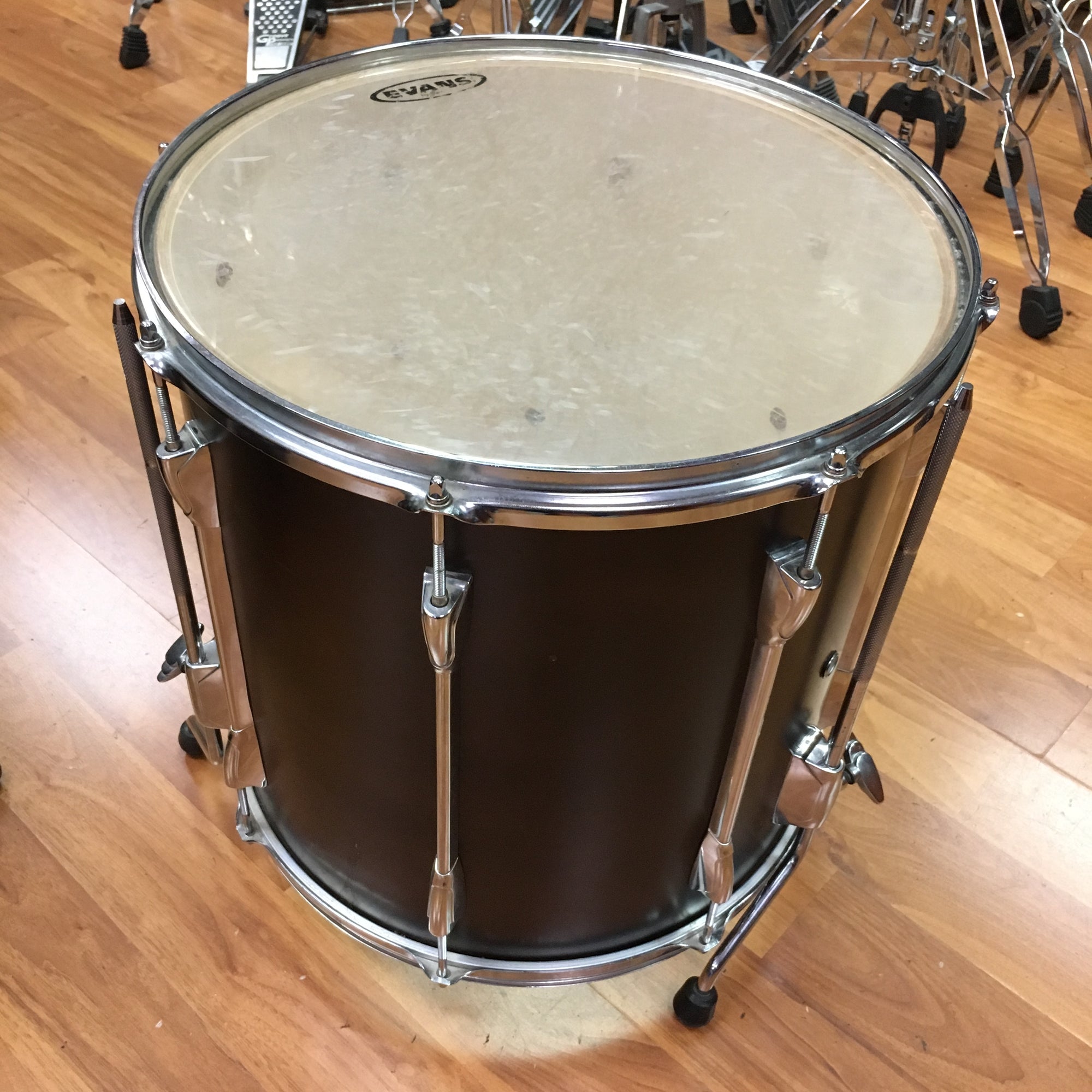 Yamaha Stage Custom 5 piece drum set