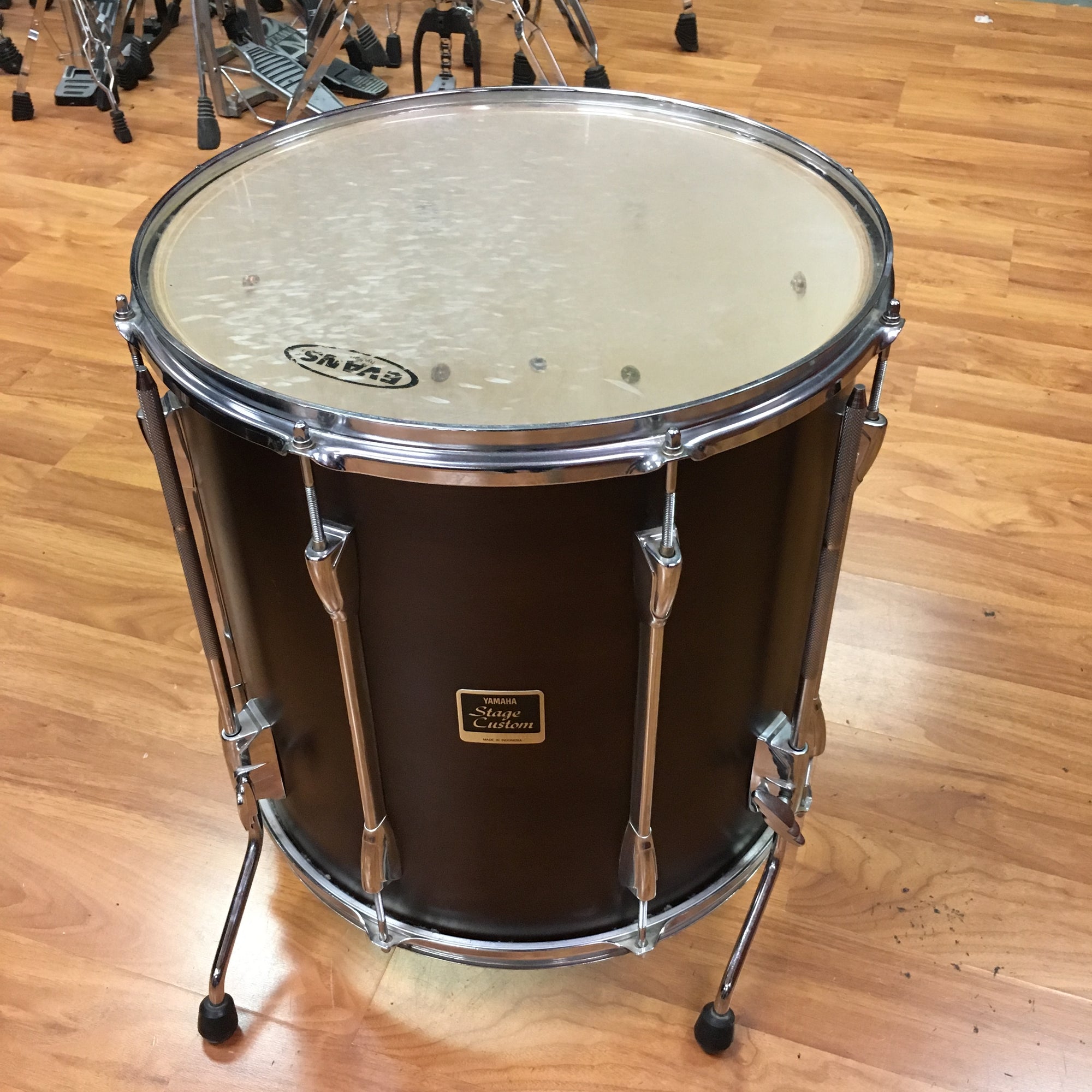 Yamaha Stage Custom 5 piece drum set