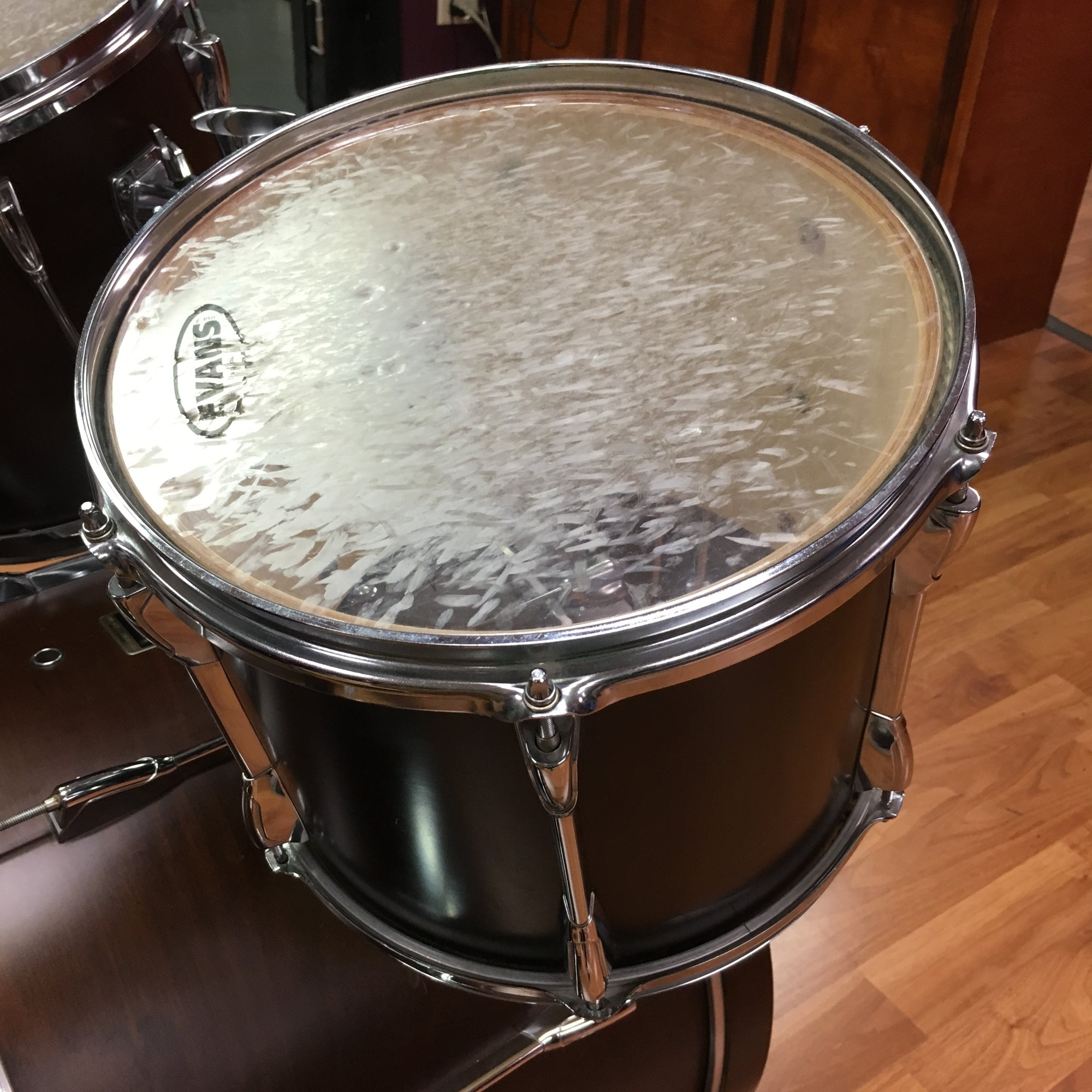 Yamaha Stage Custom 5 piece drum set
