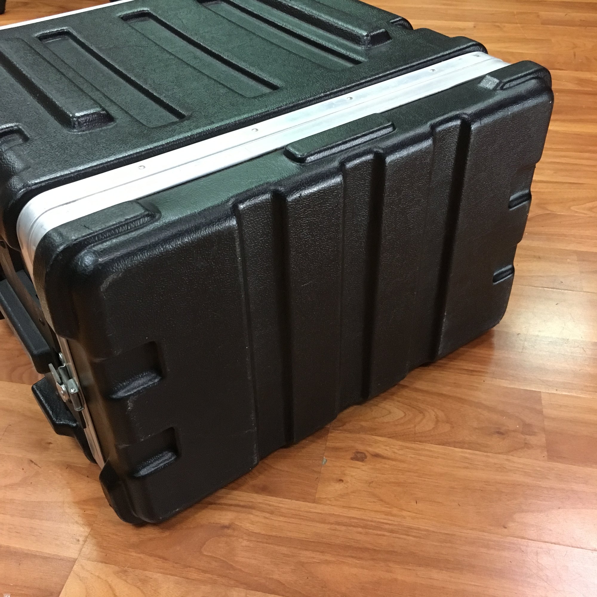 SKB 6 Space Rack