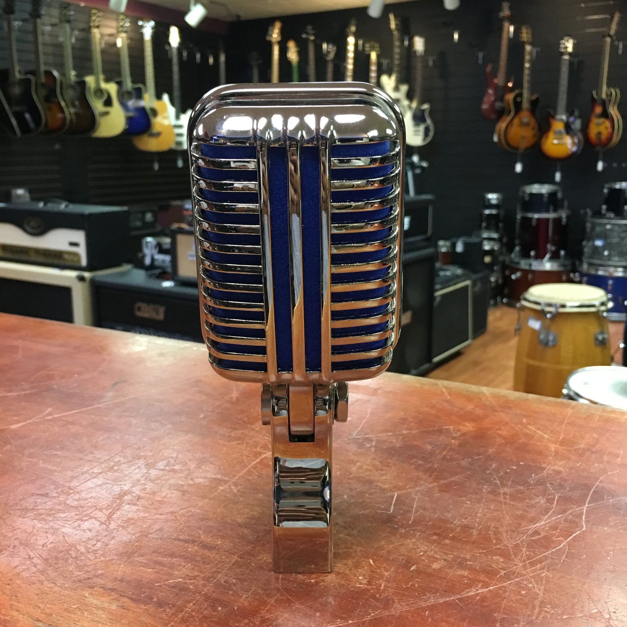 Memphis Blue 600035 Classic Dynamic Microphone