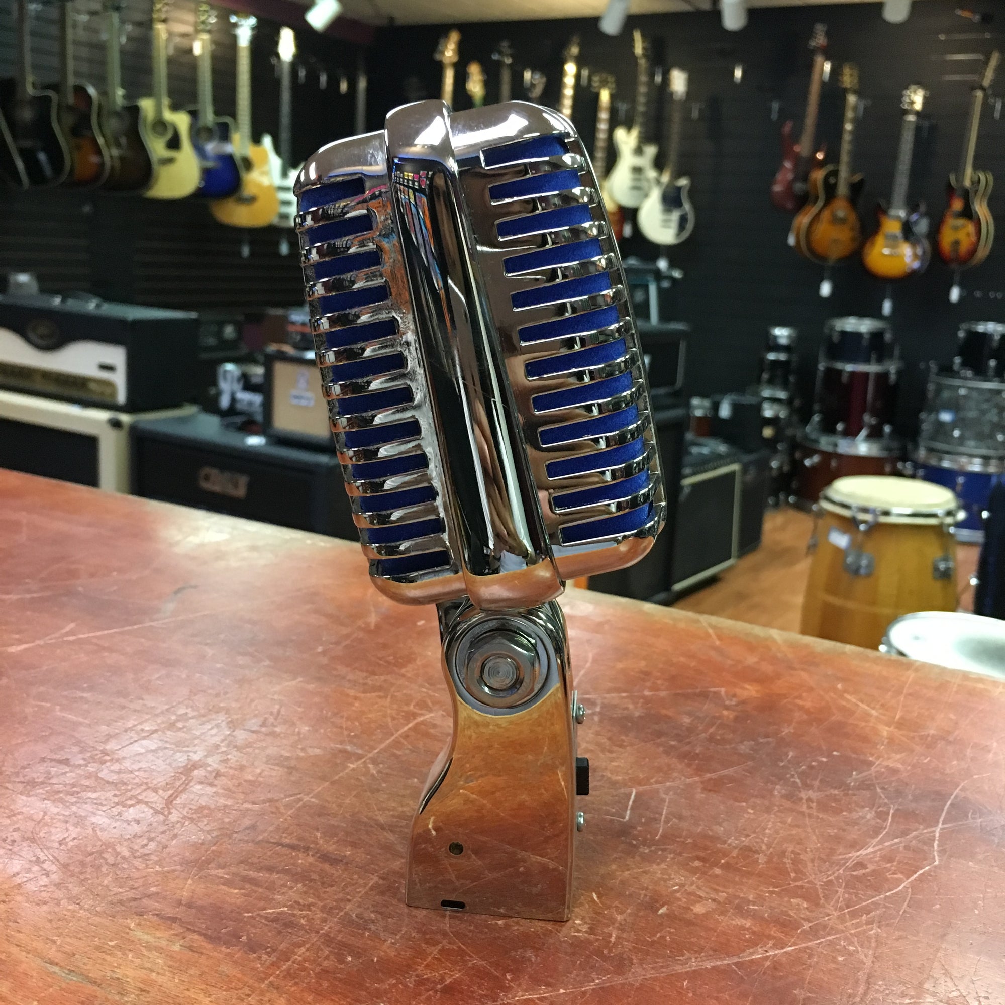 Memphis Blue 600035 Classic Dynamic Microphone