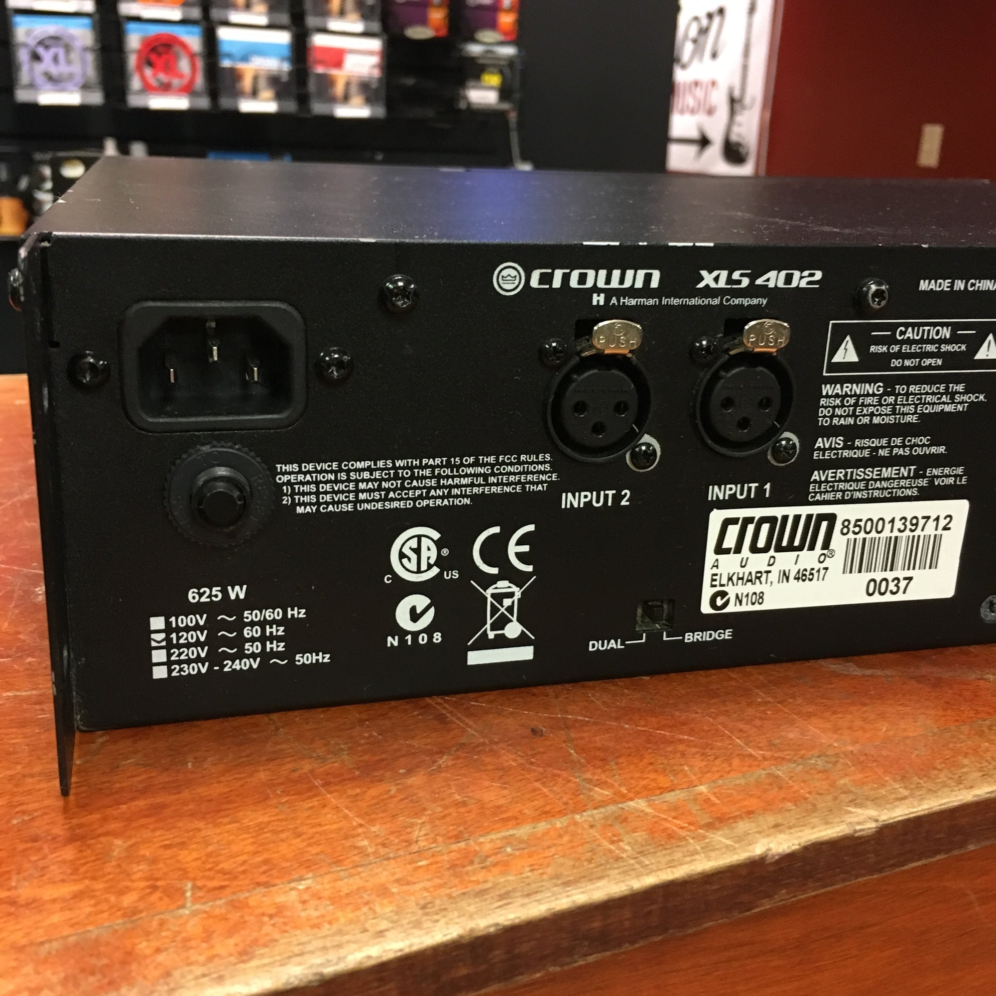 Crown XLS-402 Power Amp - Evolution Music