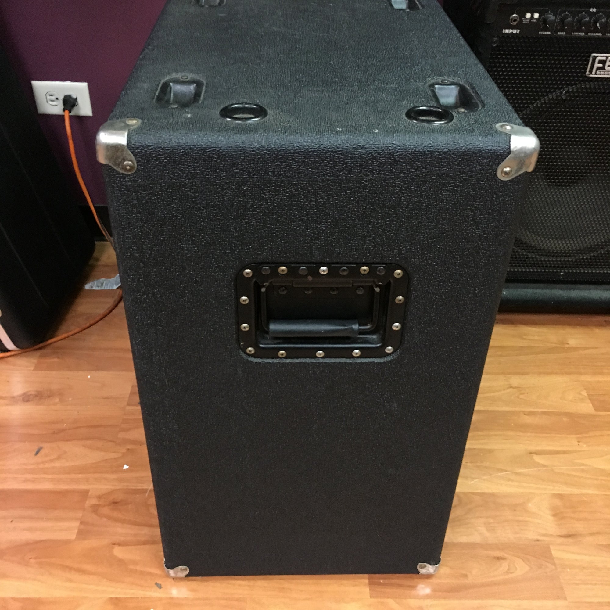 Ampeg SVT1512HE Bass Cabinet 1x15 + 1x12 Speakers Inside