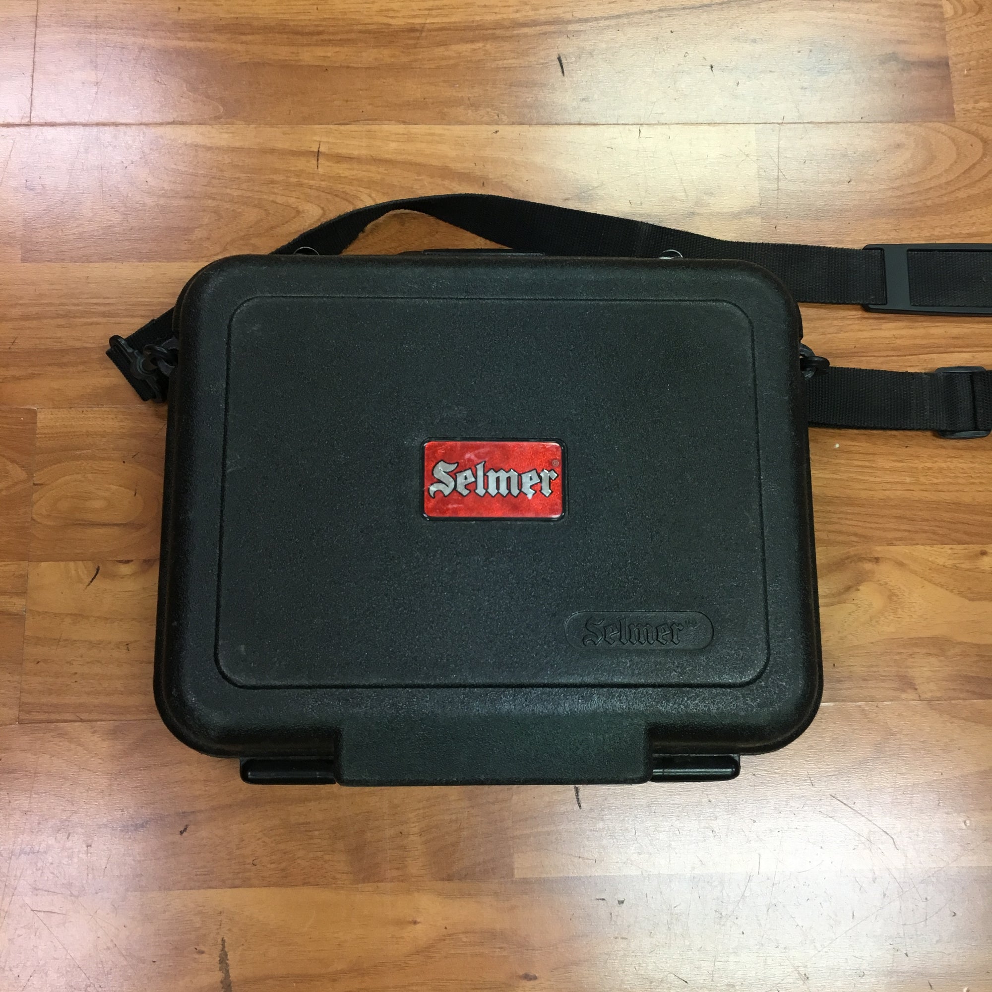 Selmer Oboe w/case