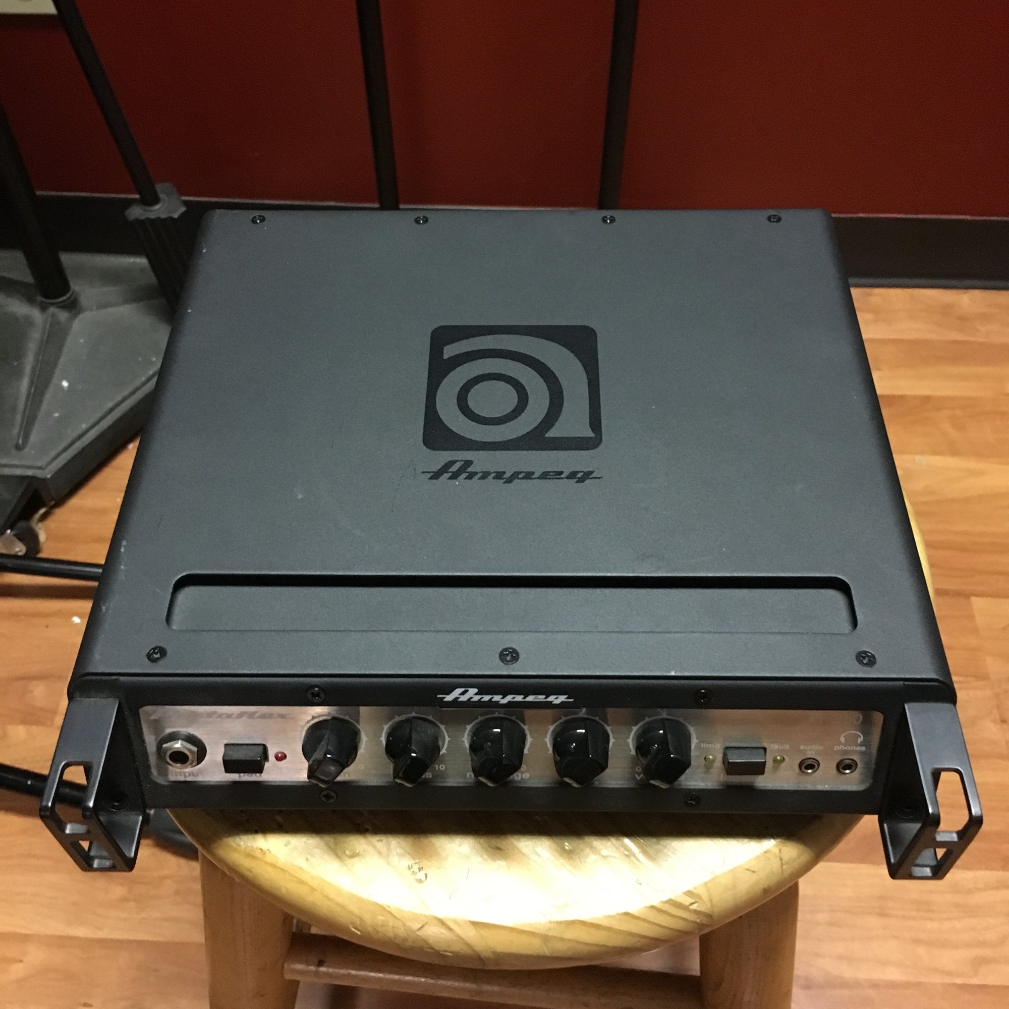 Ampeg PF350 Portaflex Amp Head w/ Case