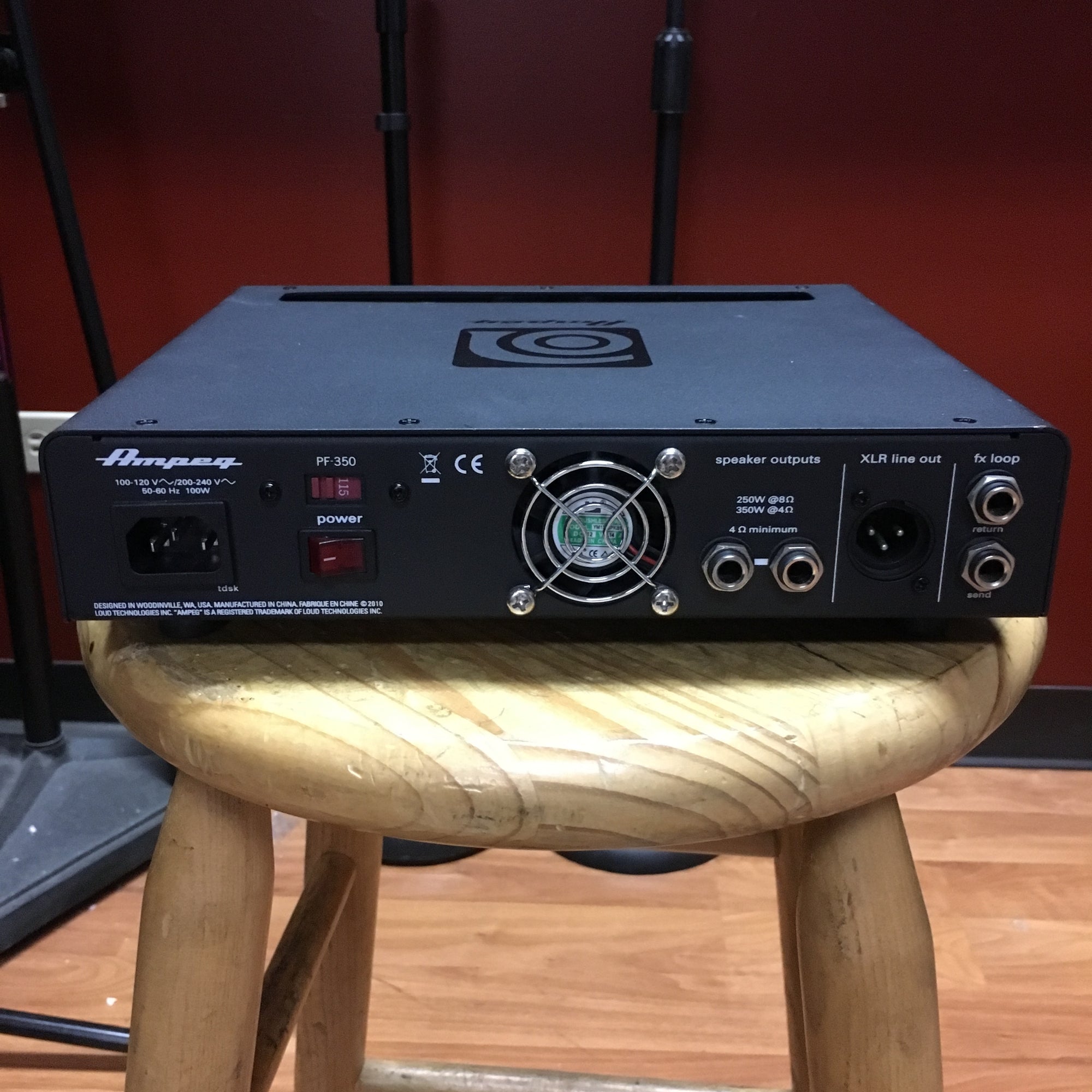 Ampeg PF350 Portaflex Amp Head w/ Case