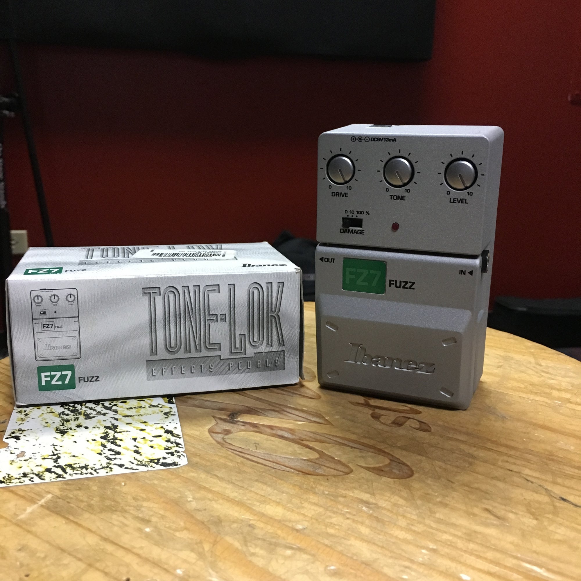 Ibanez FZ7 Fuzz Pedal Tonelok w/ Box - Evolution Music
