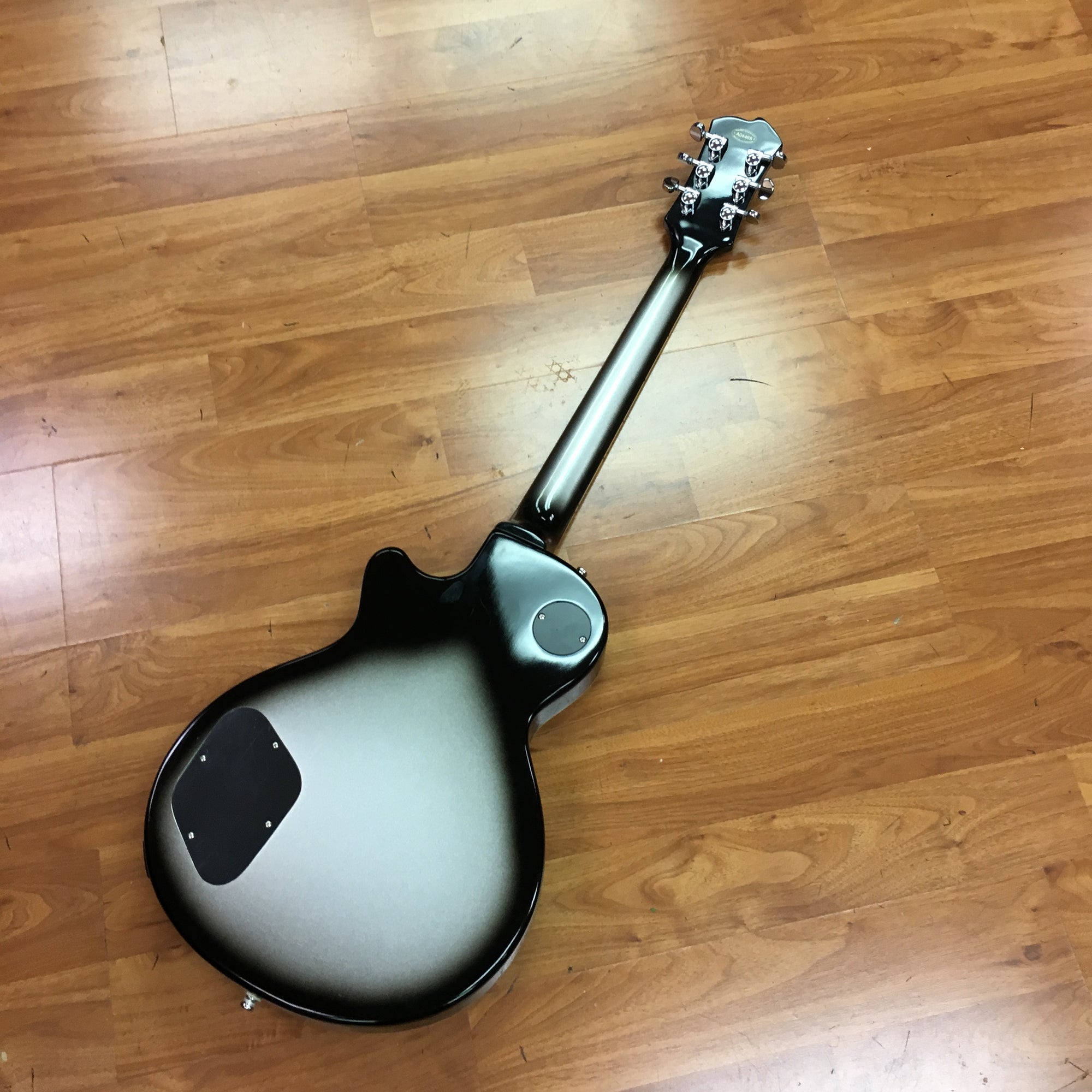Agile 2000 LP Style Silver Burst