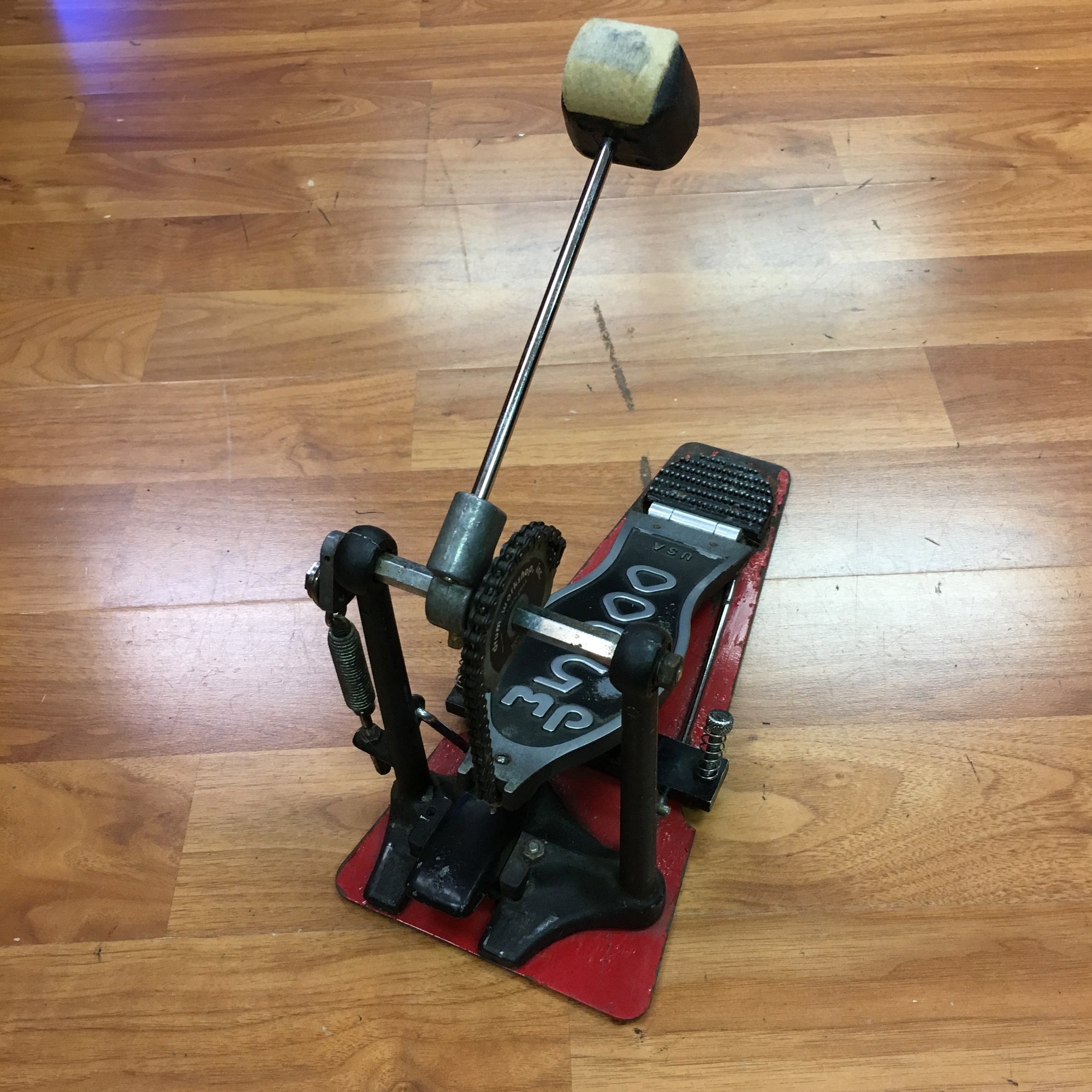 DW 5000 Single Kick Pedal