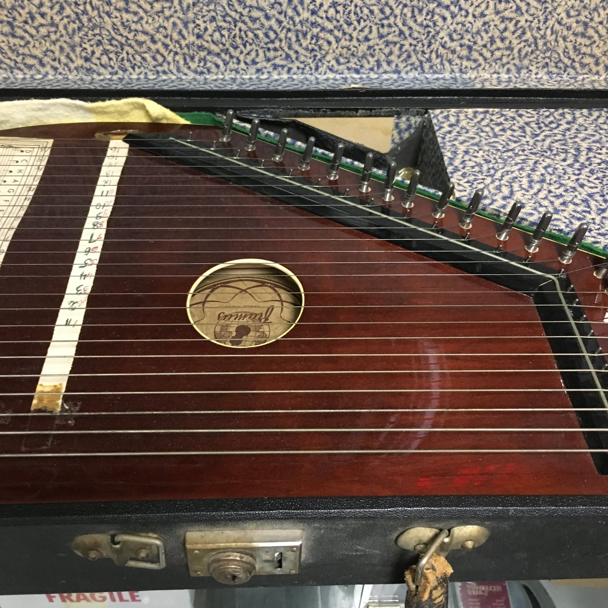 Framus Kokles w/ Case