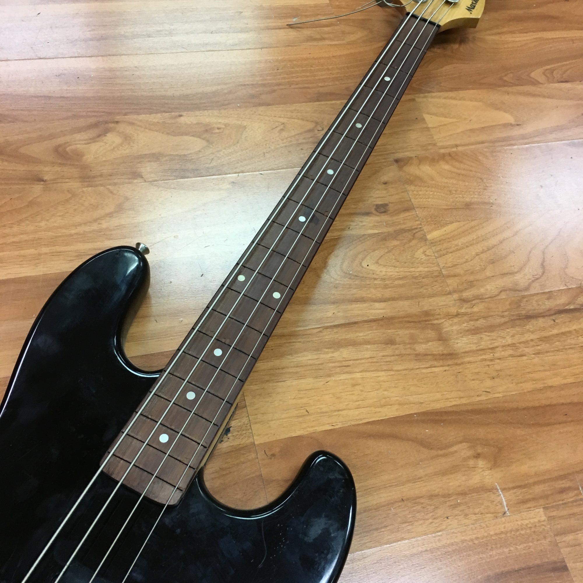Maxtone Fretless PJ Bass (Defretted)