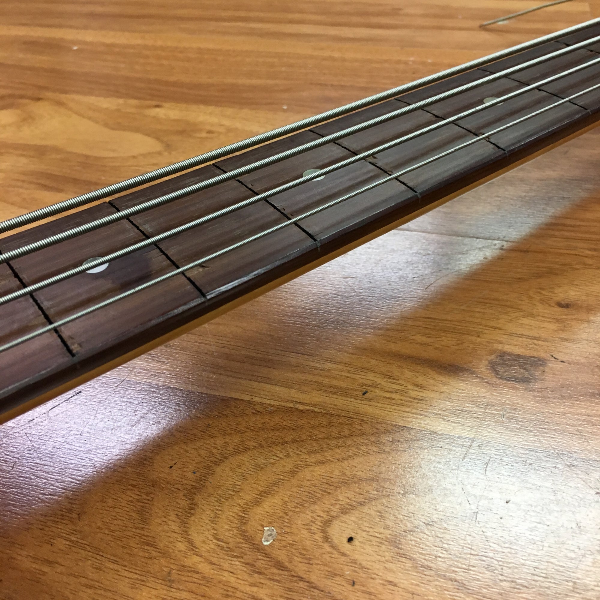 Maxtone Fretless PJ Bass (Defretted)