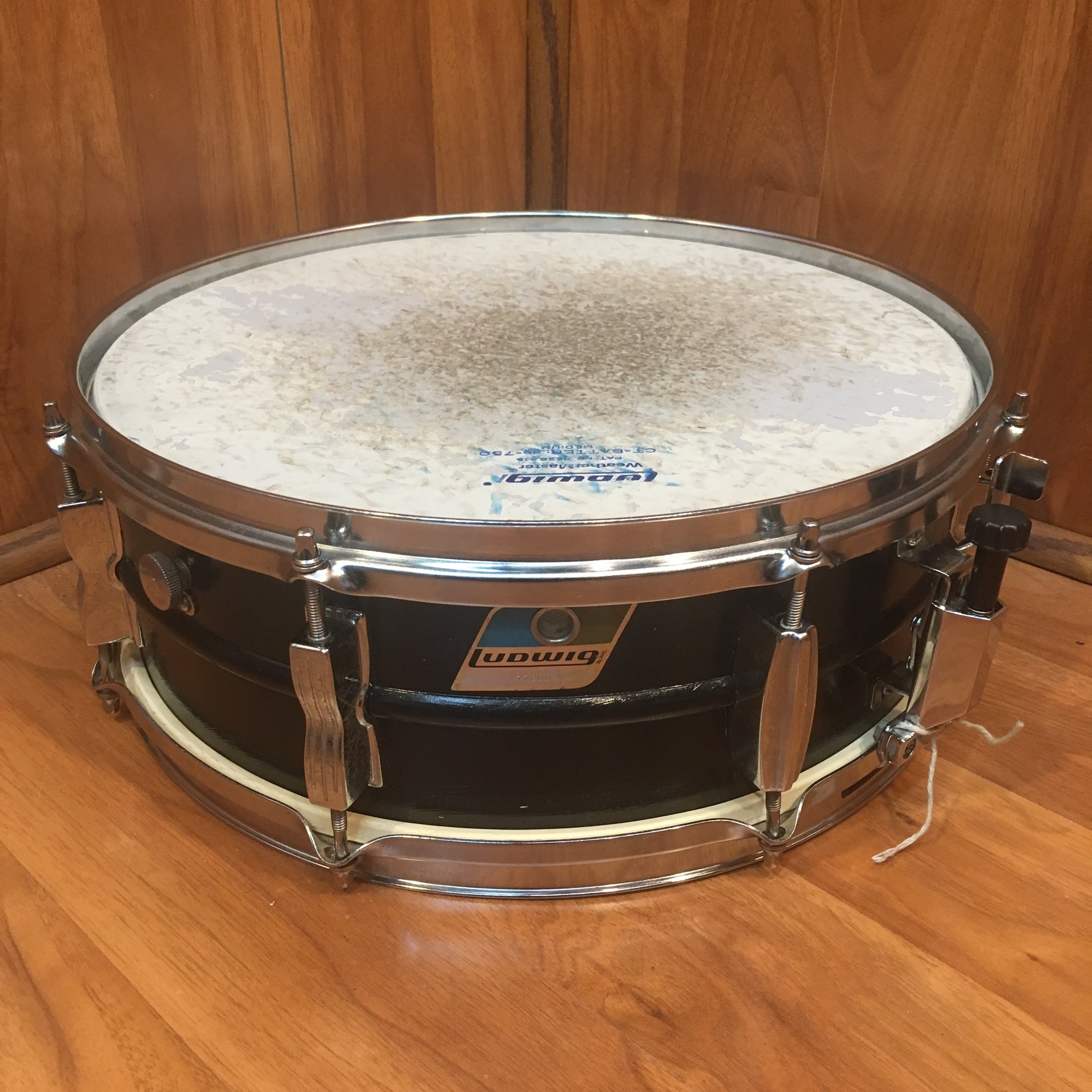 注目ブランドのギフト Blue 80s Ludwig Olive Acrolite Badge 打楽器