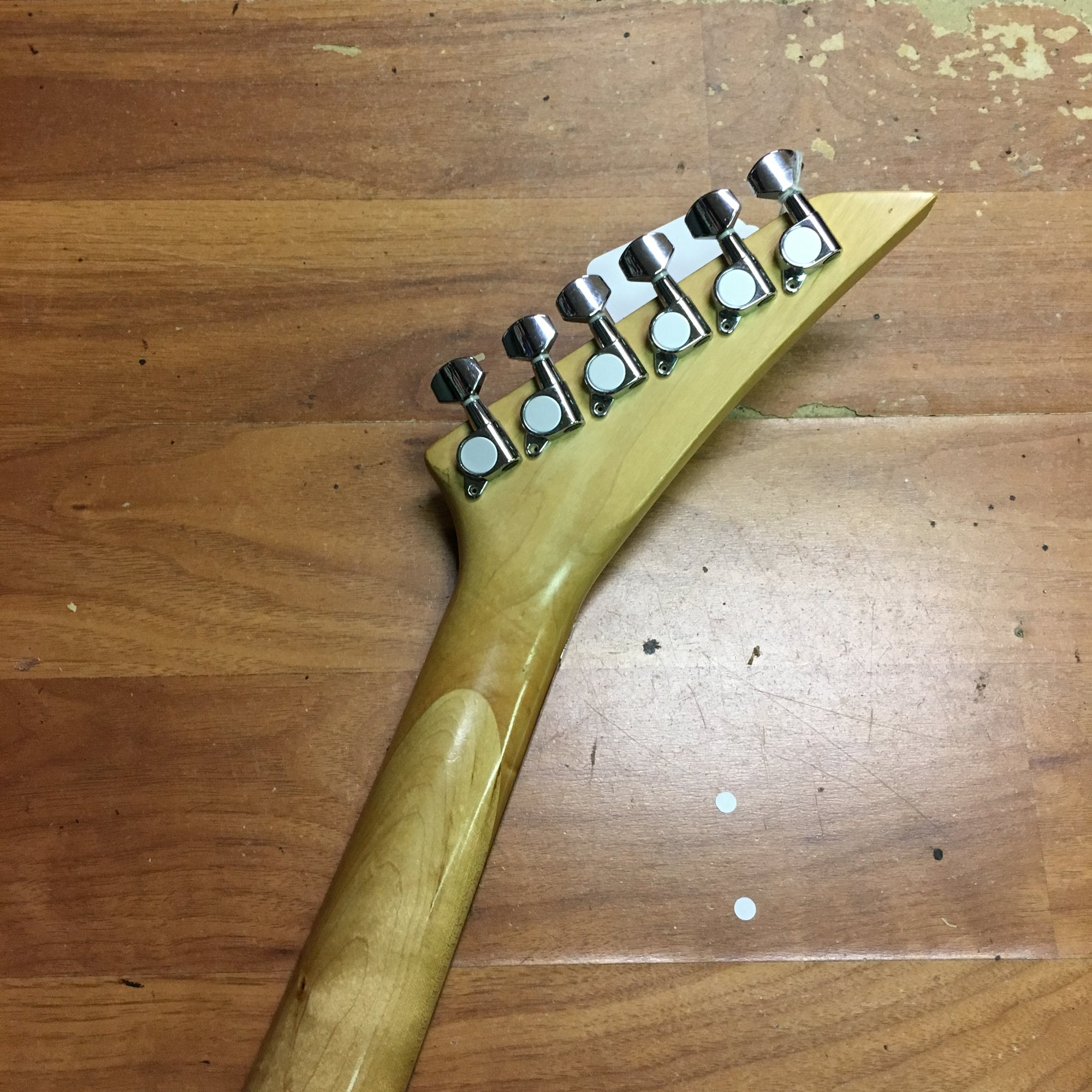 Jackson 24 Fret Neck w/ Shark Fin Inlays
