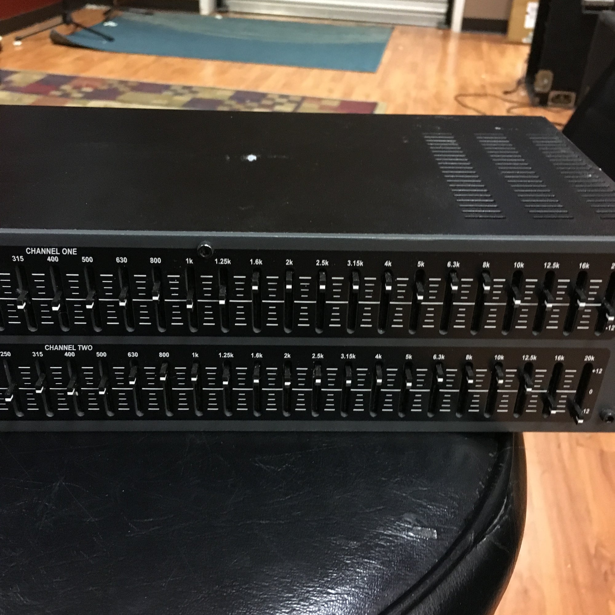 DBX 231 Dual EQ