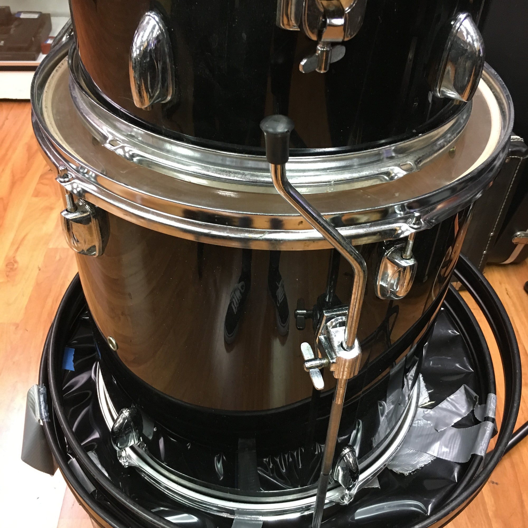 Pacific 4pc Drum Set - As Is