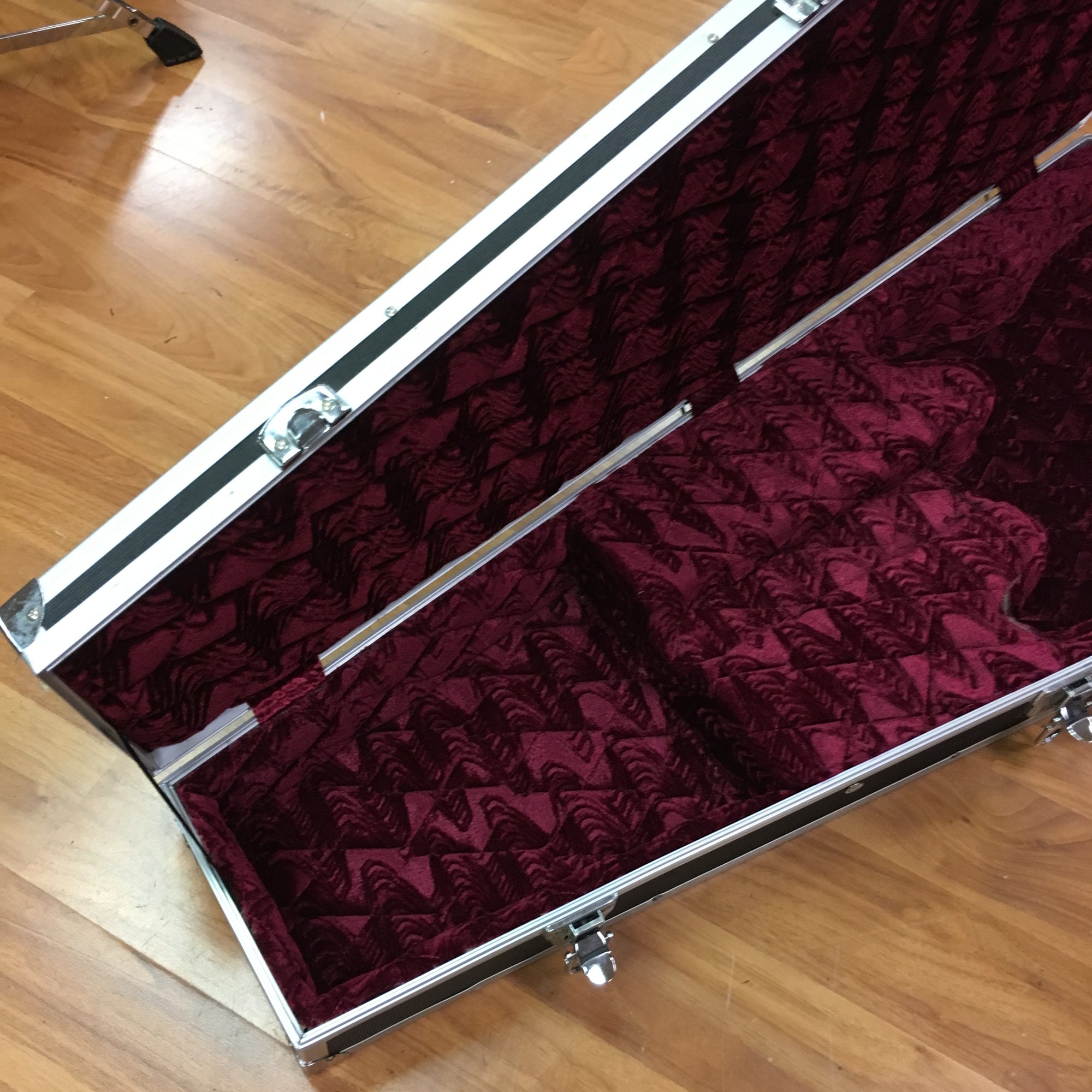 Coffin Guitar Case