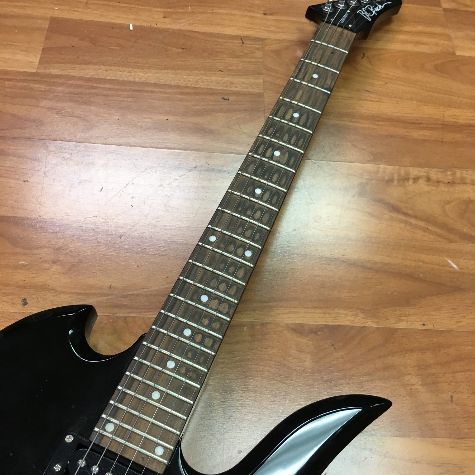 BC Rich Mockingbird