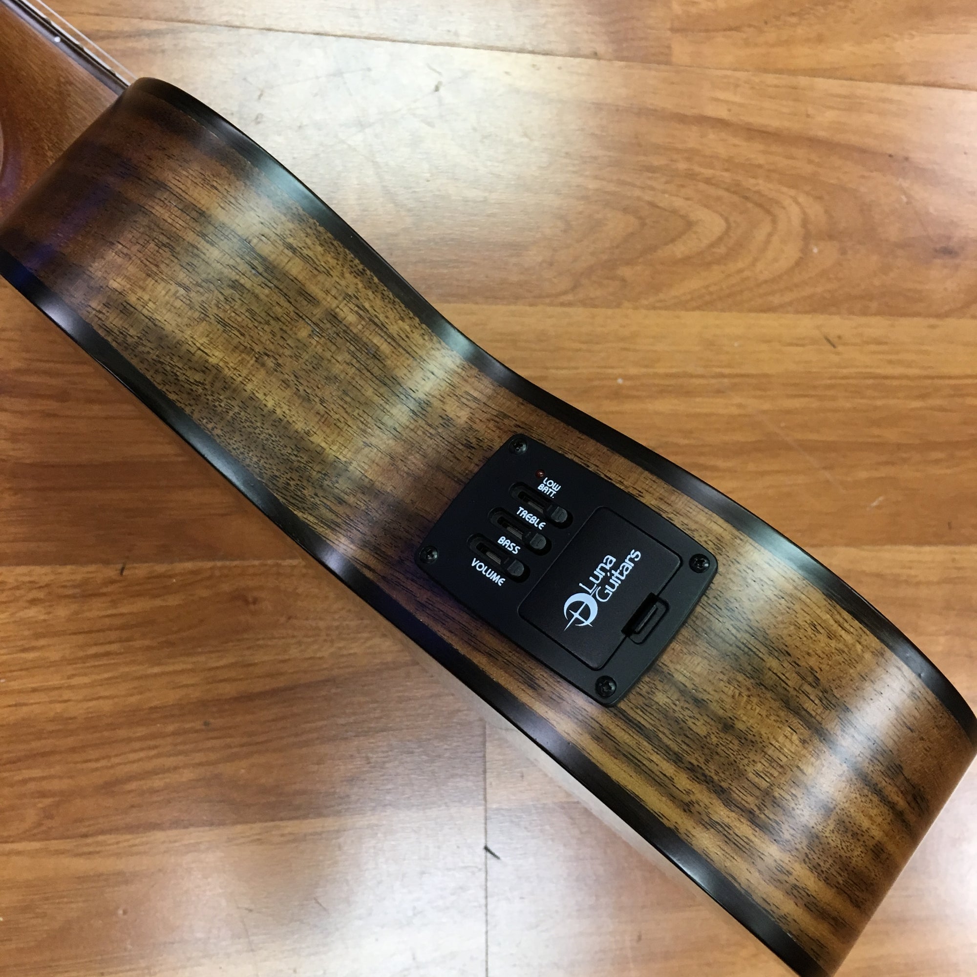 Luna HTC Koa Concert Ukulele
