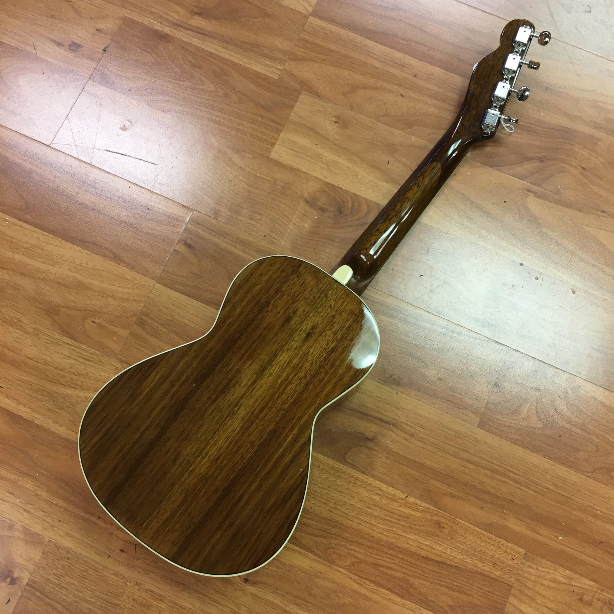 Fender No'Hea Tenor Ukulele