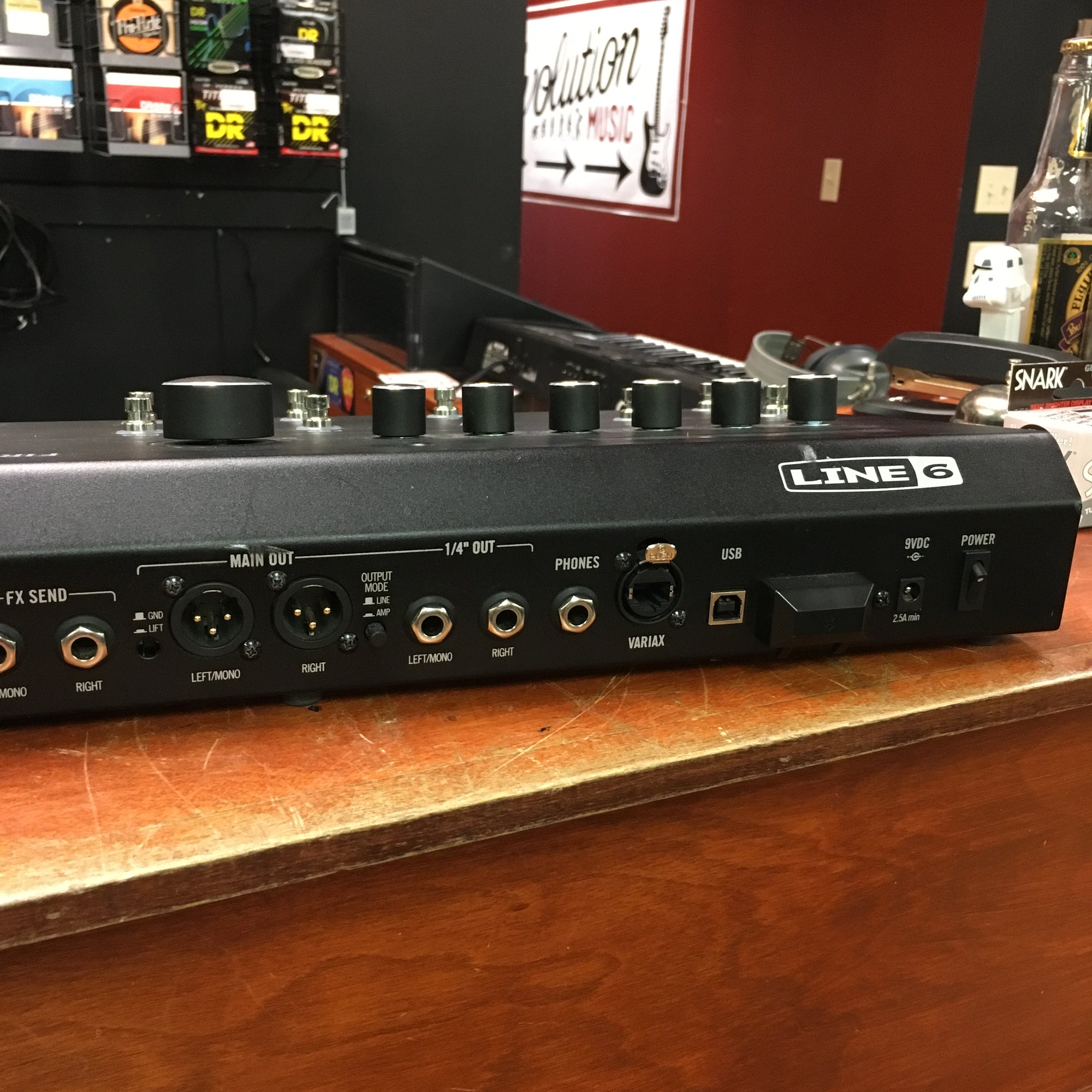Line 6 Firehawk Multi Effects w Power Supply