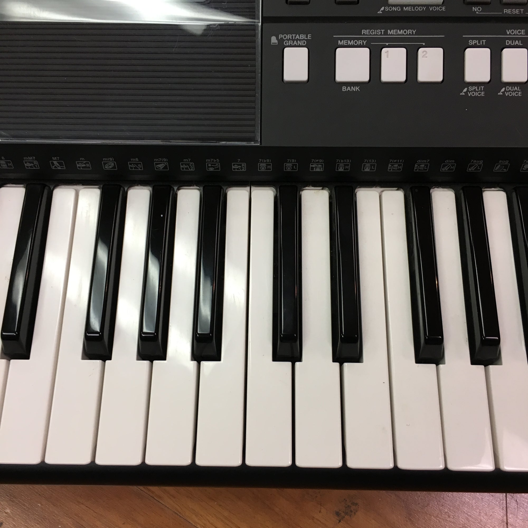 Yamaha Psr E243 61 Key Keyboard