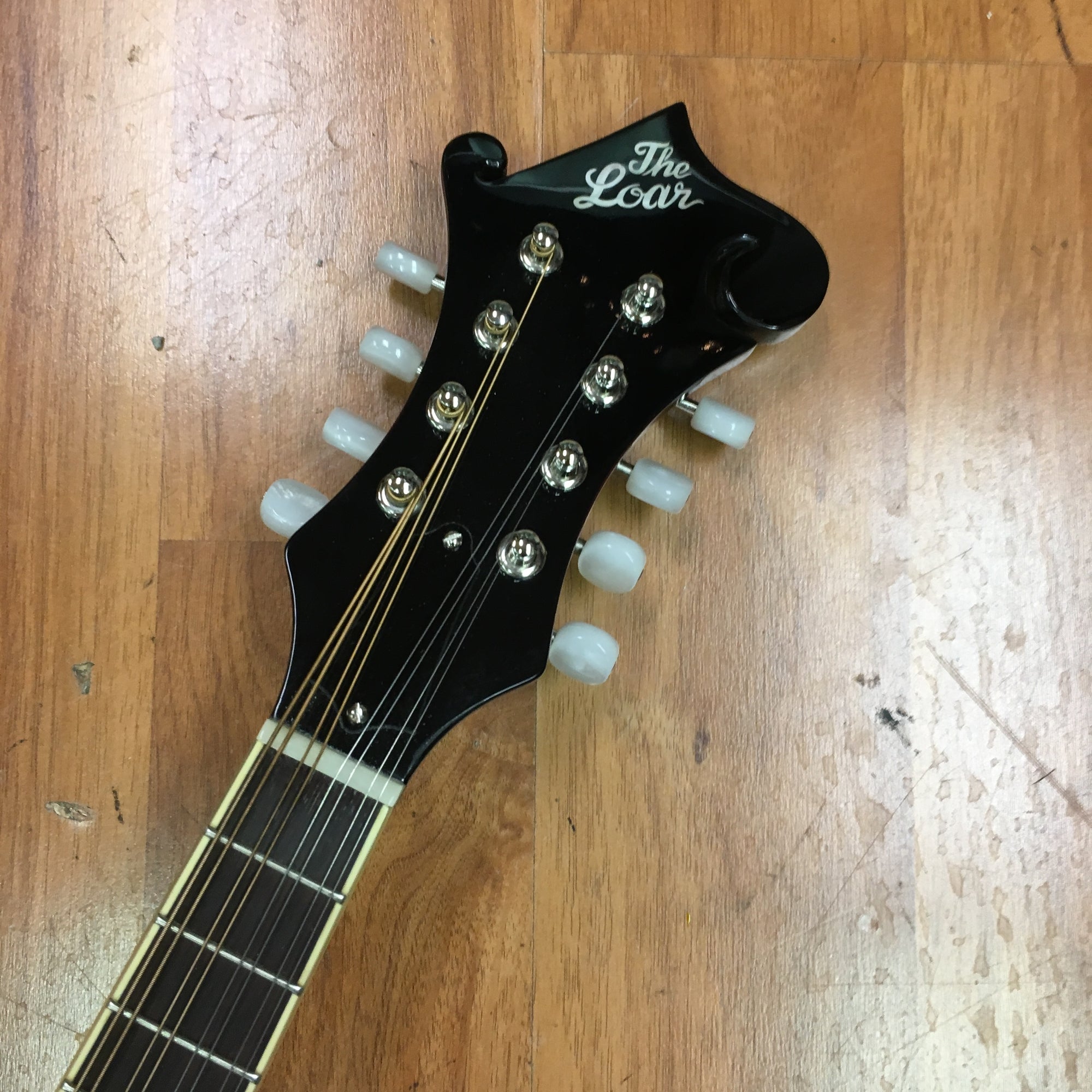 Loar LM-520 Mandolin