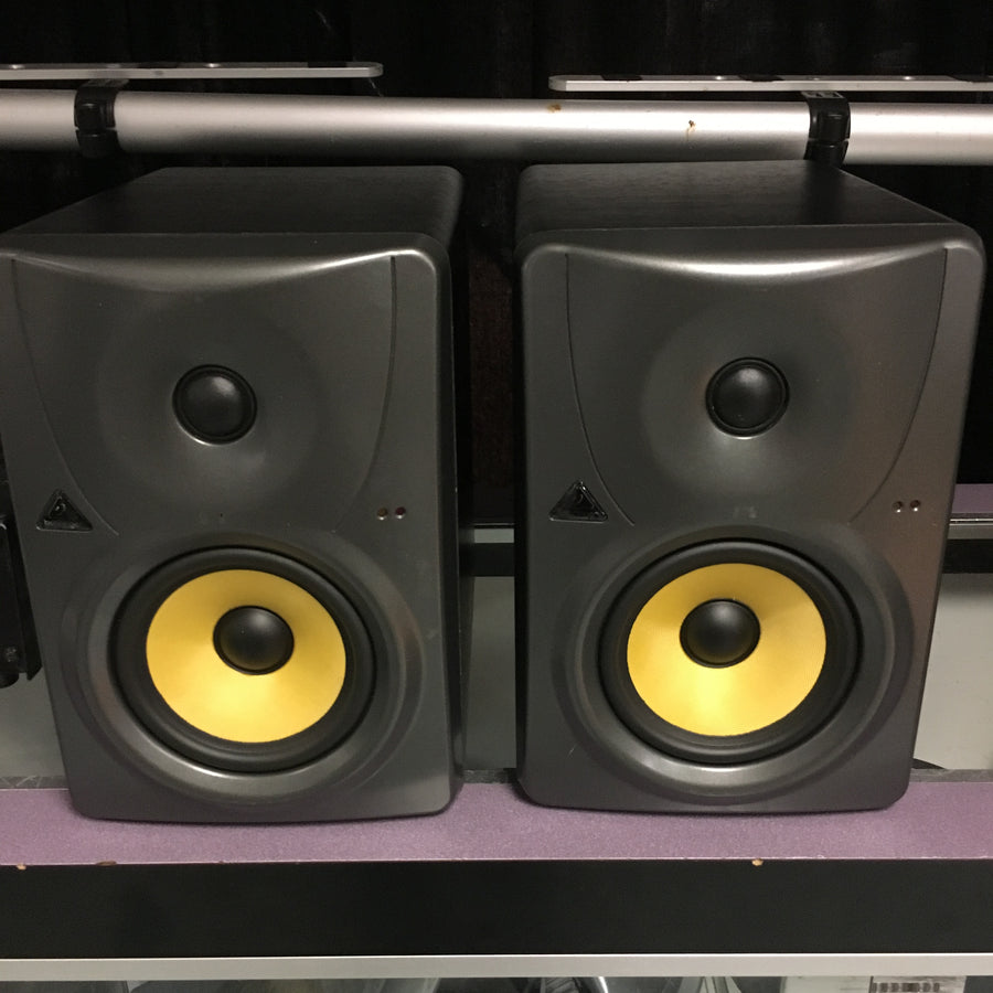Behringer Truth B1030A Active Studio Monitor Pair