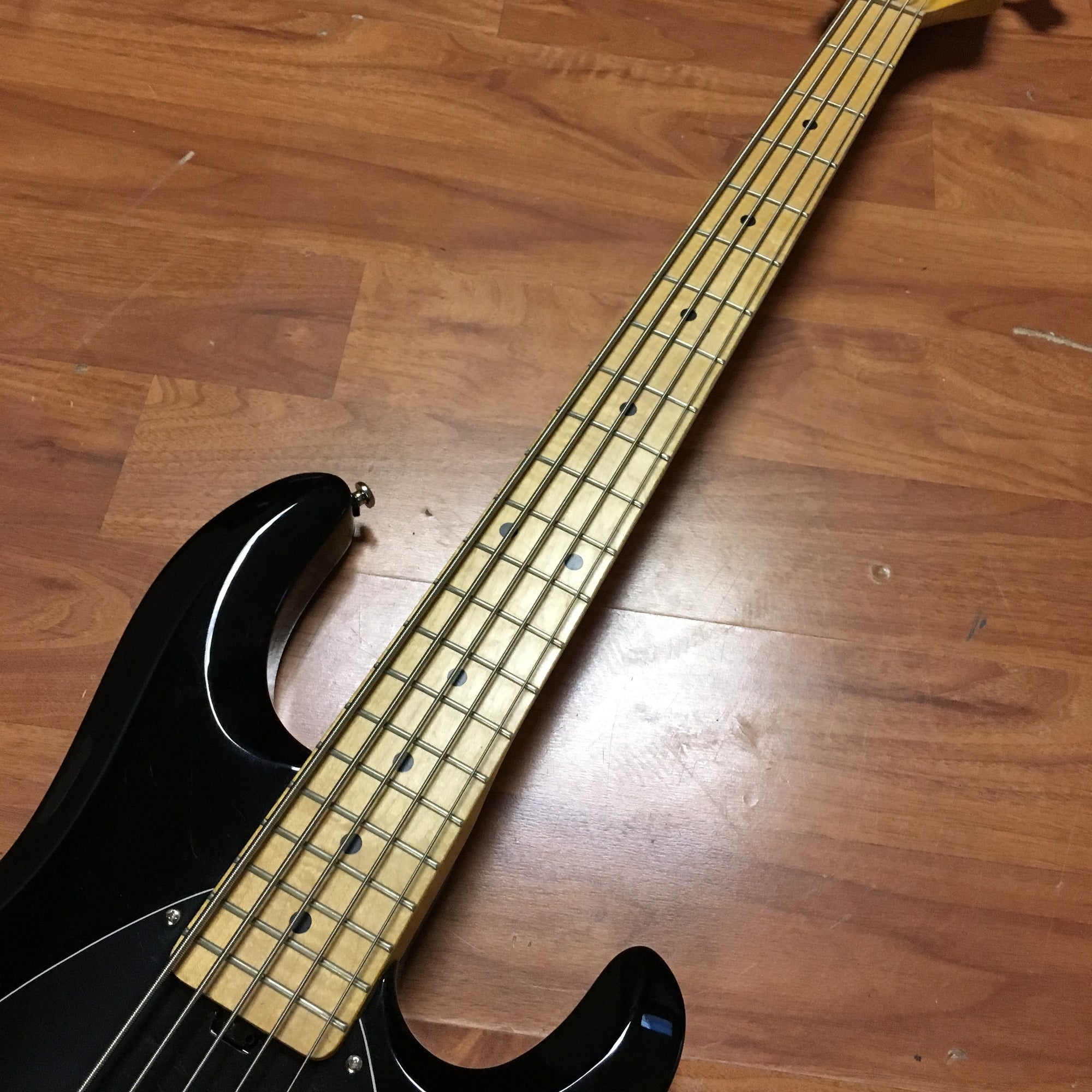 Music Man Sub Sterling 5 String Bass