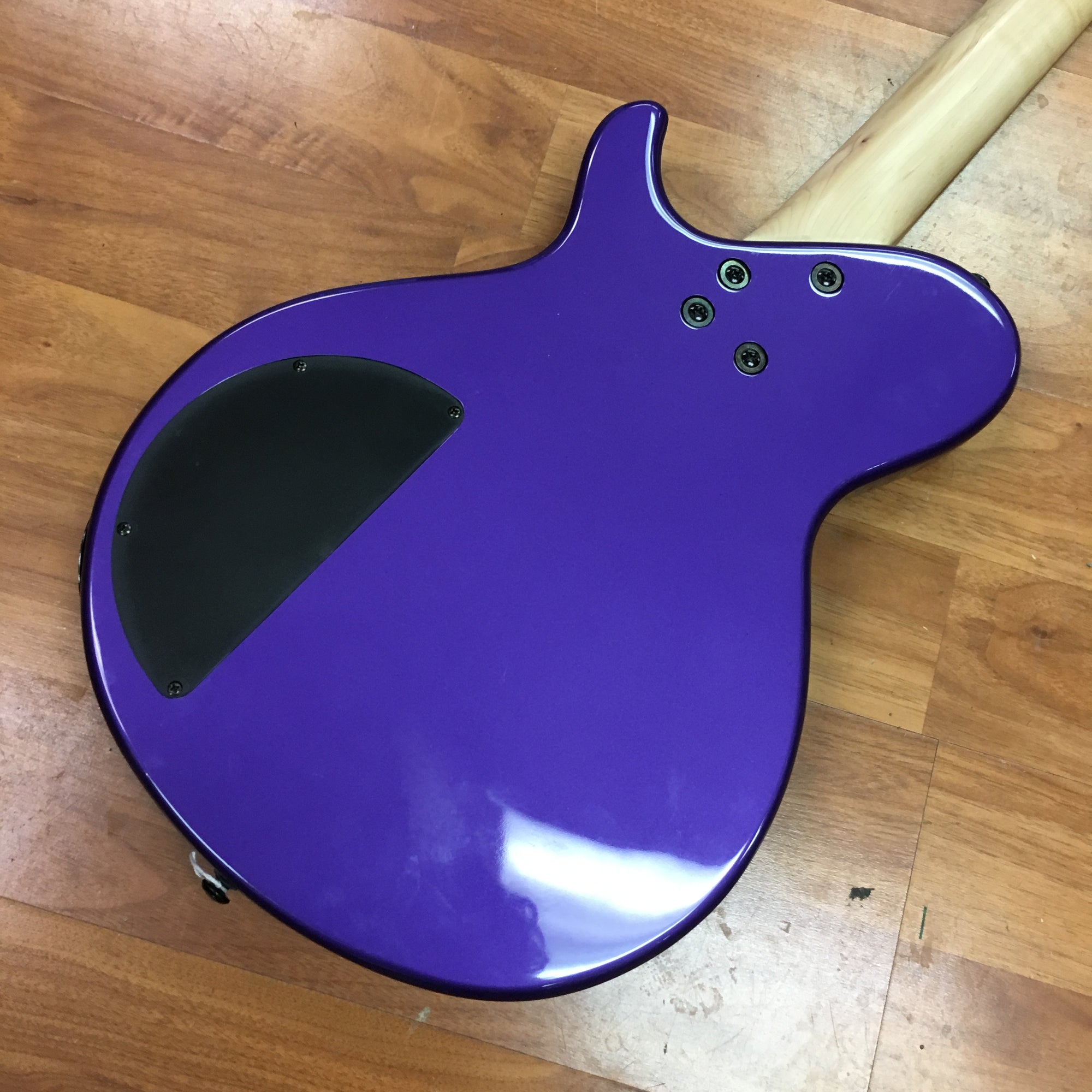 Dean EVO Bass - Purple, 5 Knob