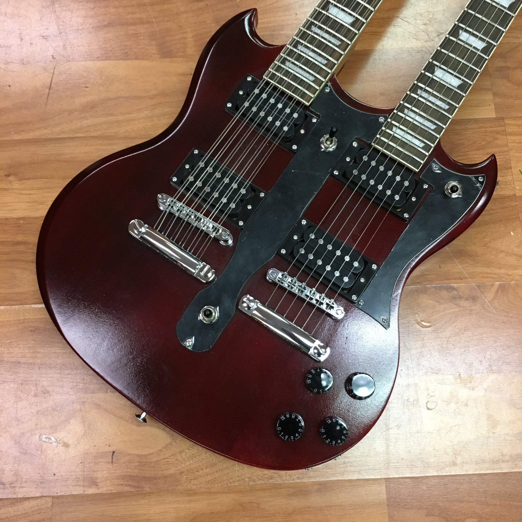 Double Neck Guitar 6/12 Unknown Make